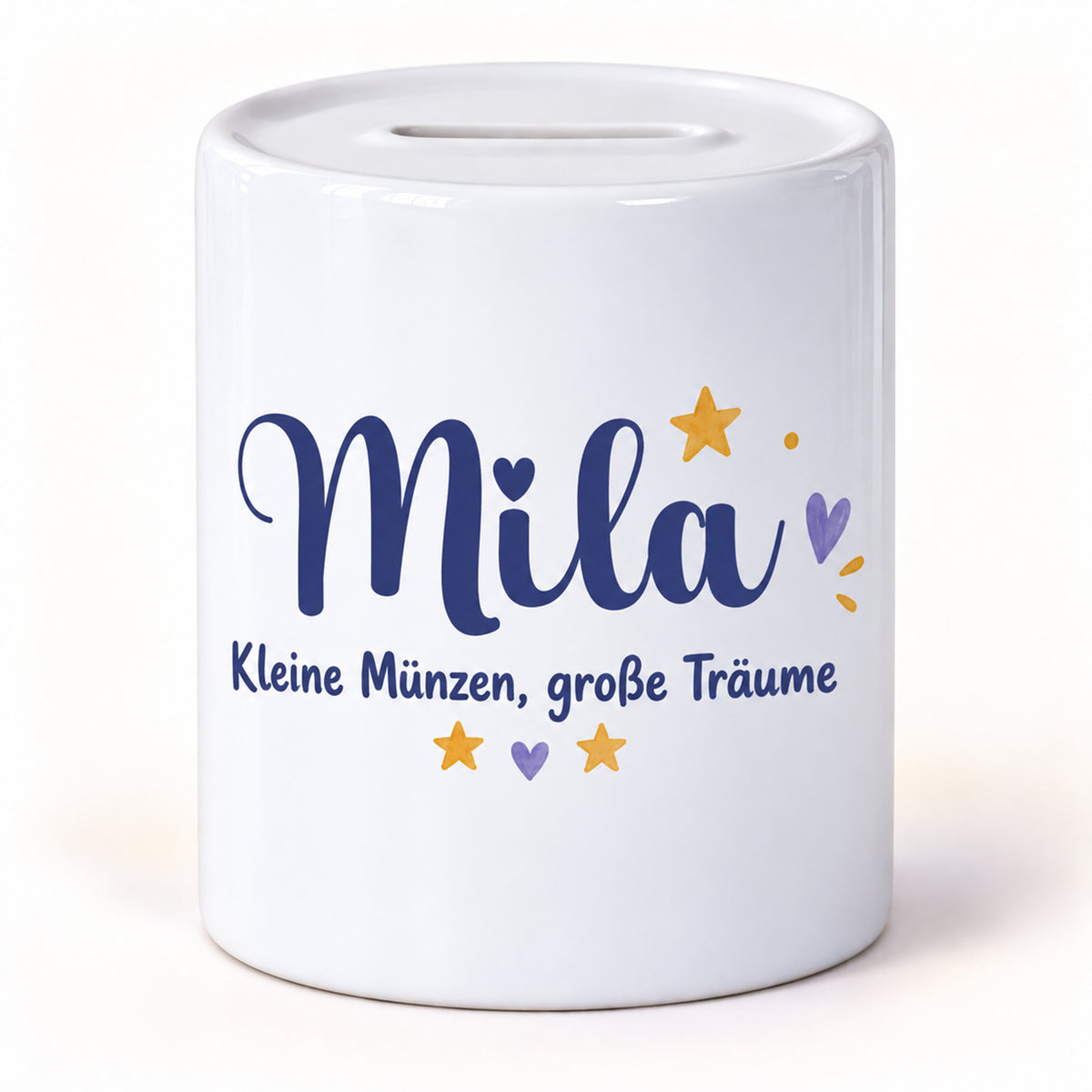 Namensseite der Spardose Sternenpony mit Beispielname Mila und dem Spruch „Kleine Münzen, große Träume“.