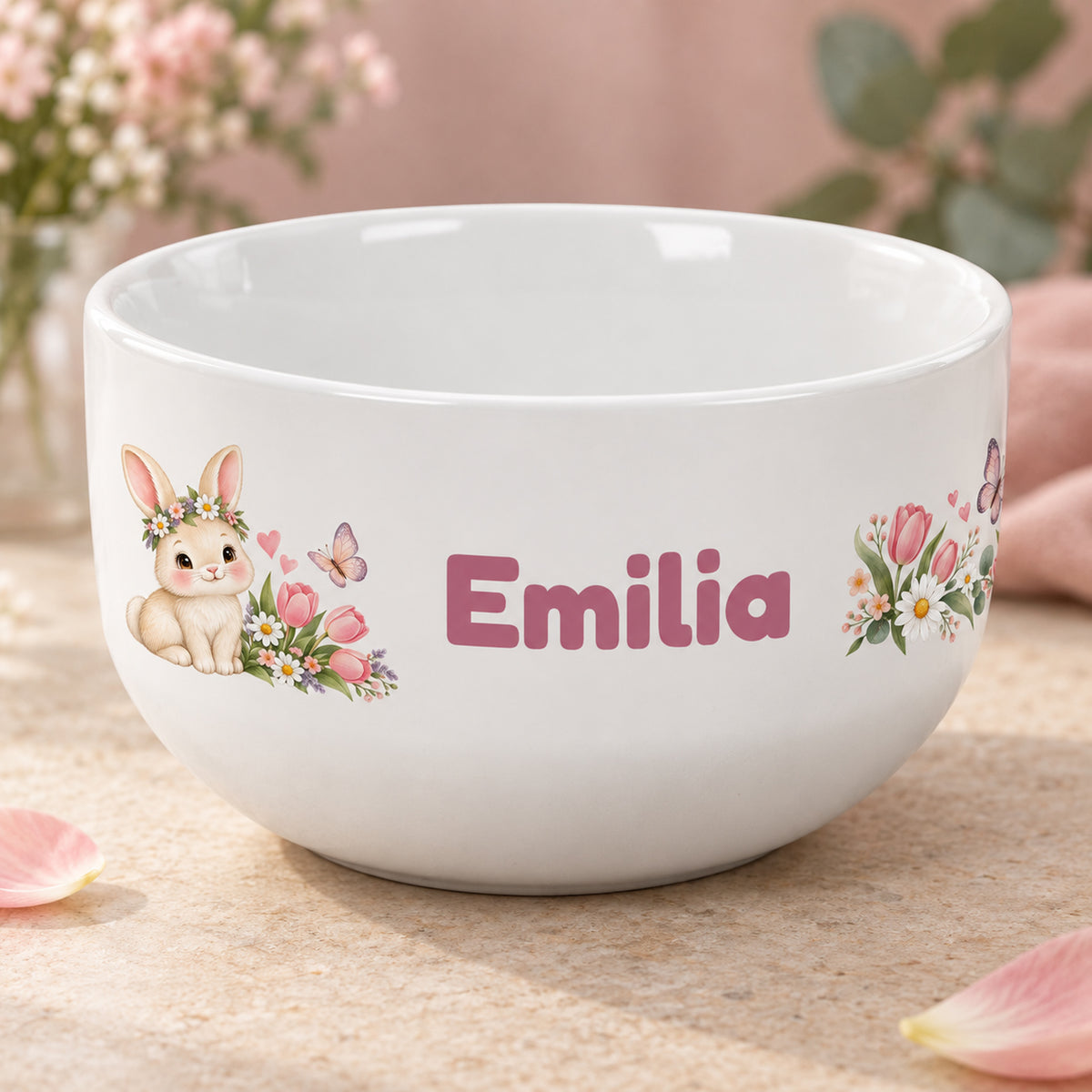 Weiße Müslischale mit Hase-Motiv und Beispielname Emilia