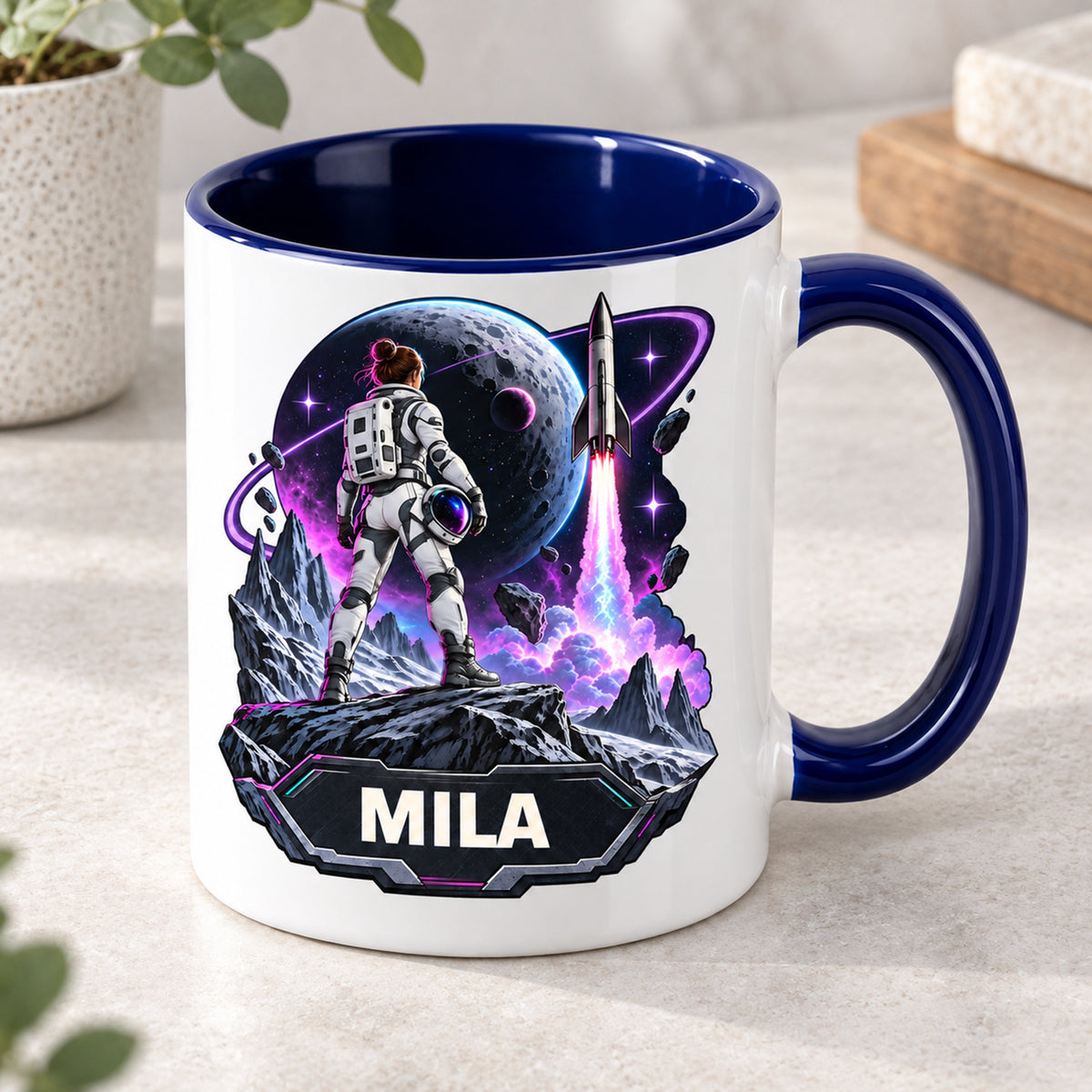 Tasse Mondmission mit sichtbarer dunkelblauer Innenseite