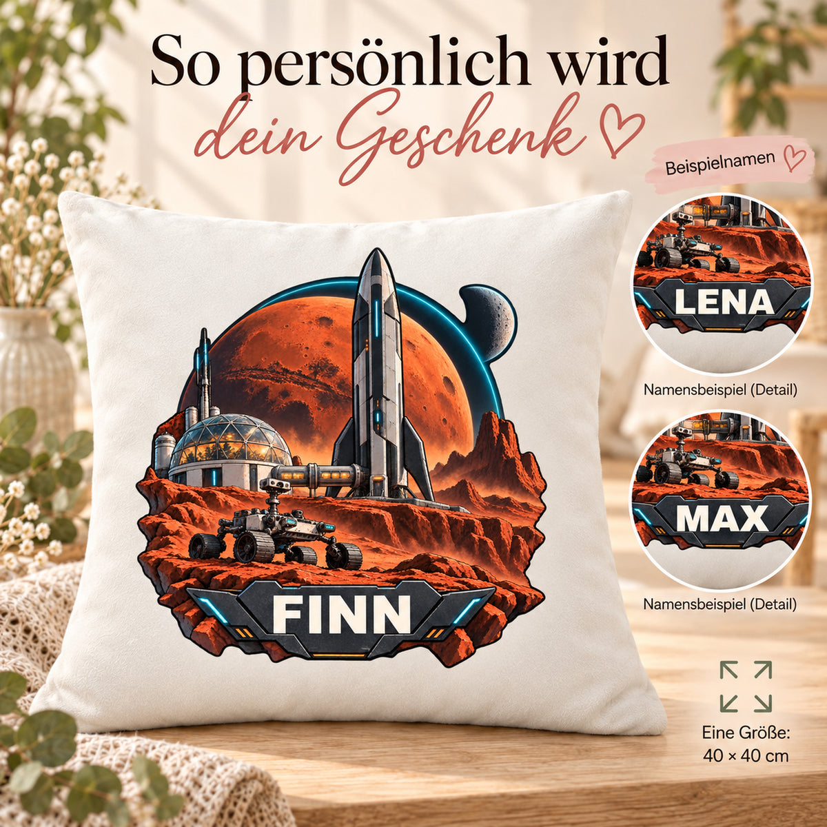 Personalisierung: personalisierter Dekokissenbezug Marsbasis mit Marsbasis und Rakete und Beispielname FINN; 40 × 40 cm.