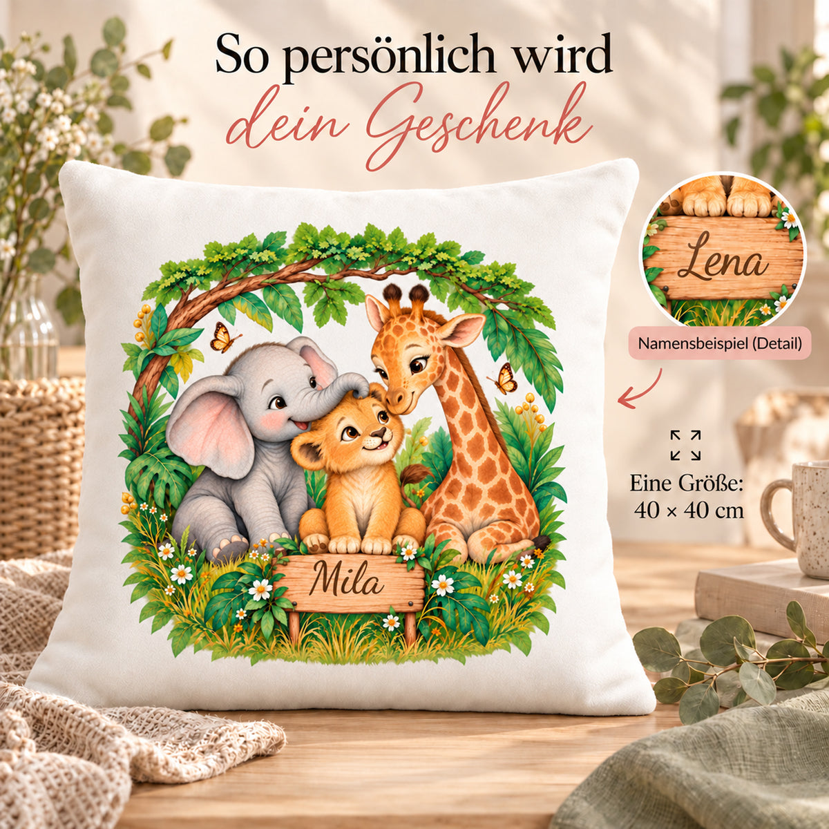 Safari-Freunde im Blätterbogen: Personalisierung des personalisierten Safari-Kissenbezugs mit Beispielname Mila.
