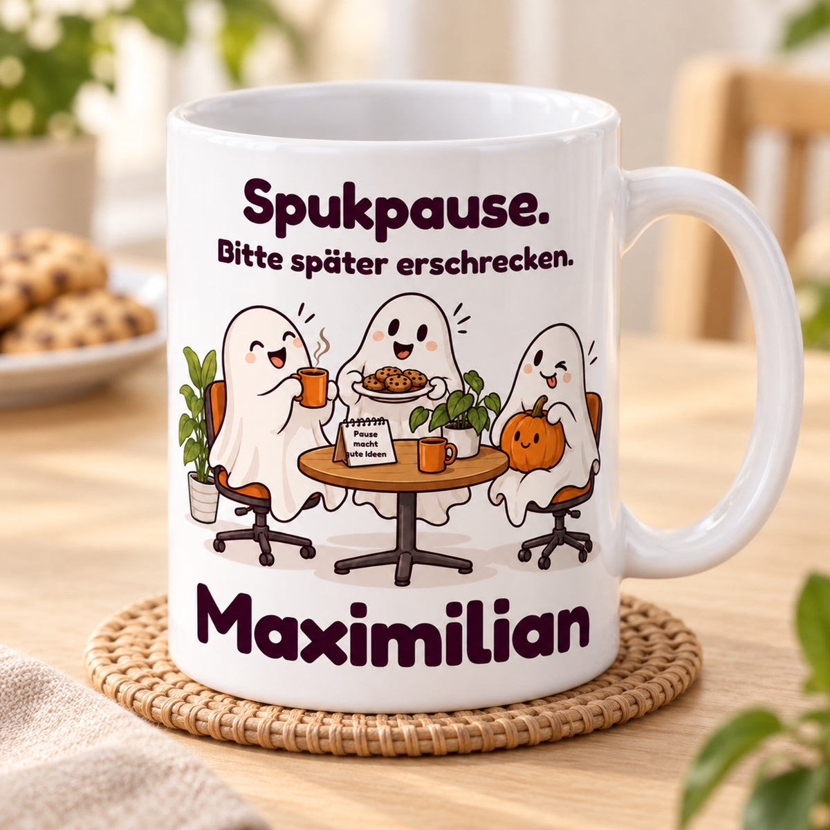 Geisterbuero-Tasse mit Wunschname - Motiv 1, Ansicht 3