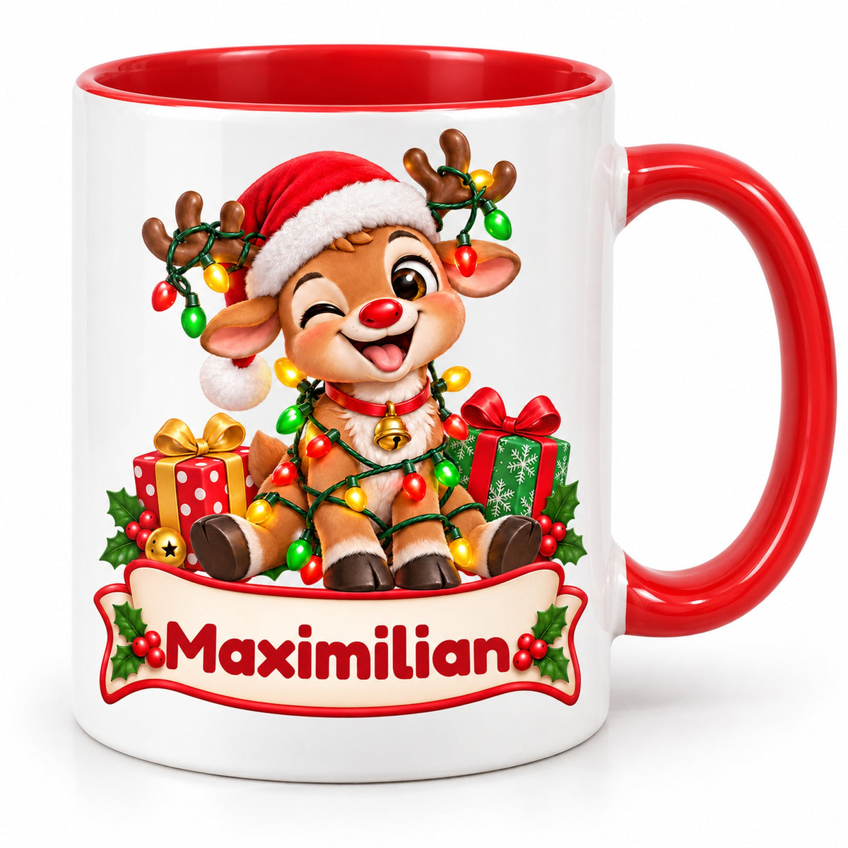 Personalisierte Weihnachtstasse Rentier im Lichterketten-Knoten, außen weiß mit rotem Henkel und roter Innenseite – Produktfoto vor weißem Hintergrund.