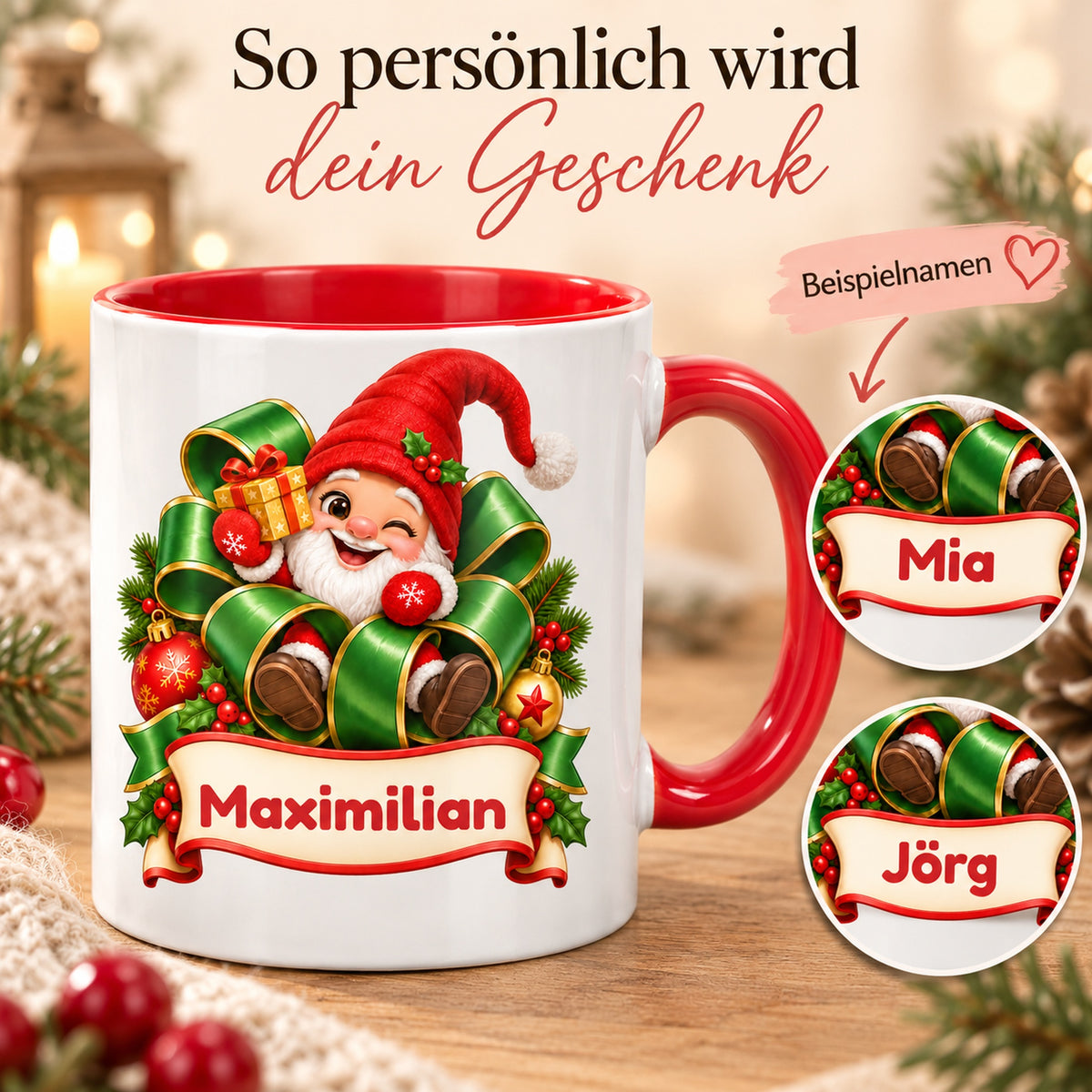 Personalisierte Weihnachtstasse Wichtel im Geschenkband, außen weiß mit rotem Henkel und roter Innenseite – Personalisierung mit Maximilian, Mia und Jörg.