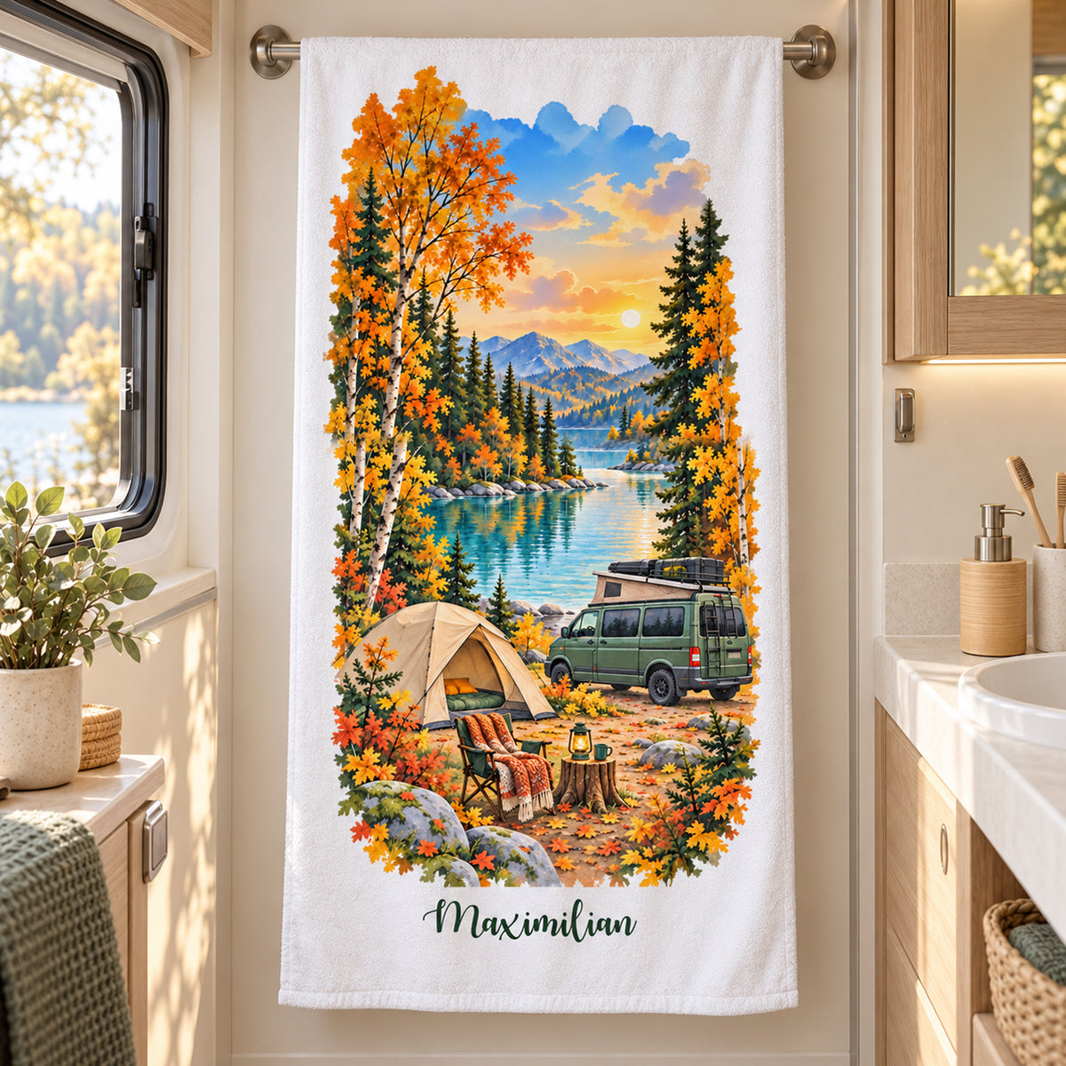 Camping-Handtuch Herbstliche Seebucht mit Wunschname – Ansicht 8