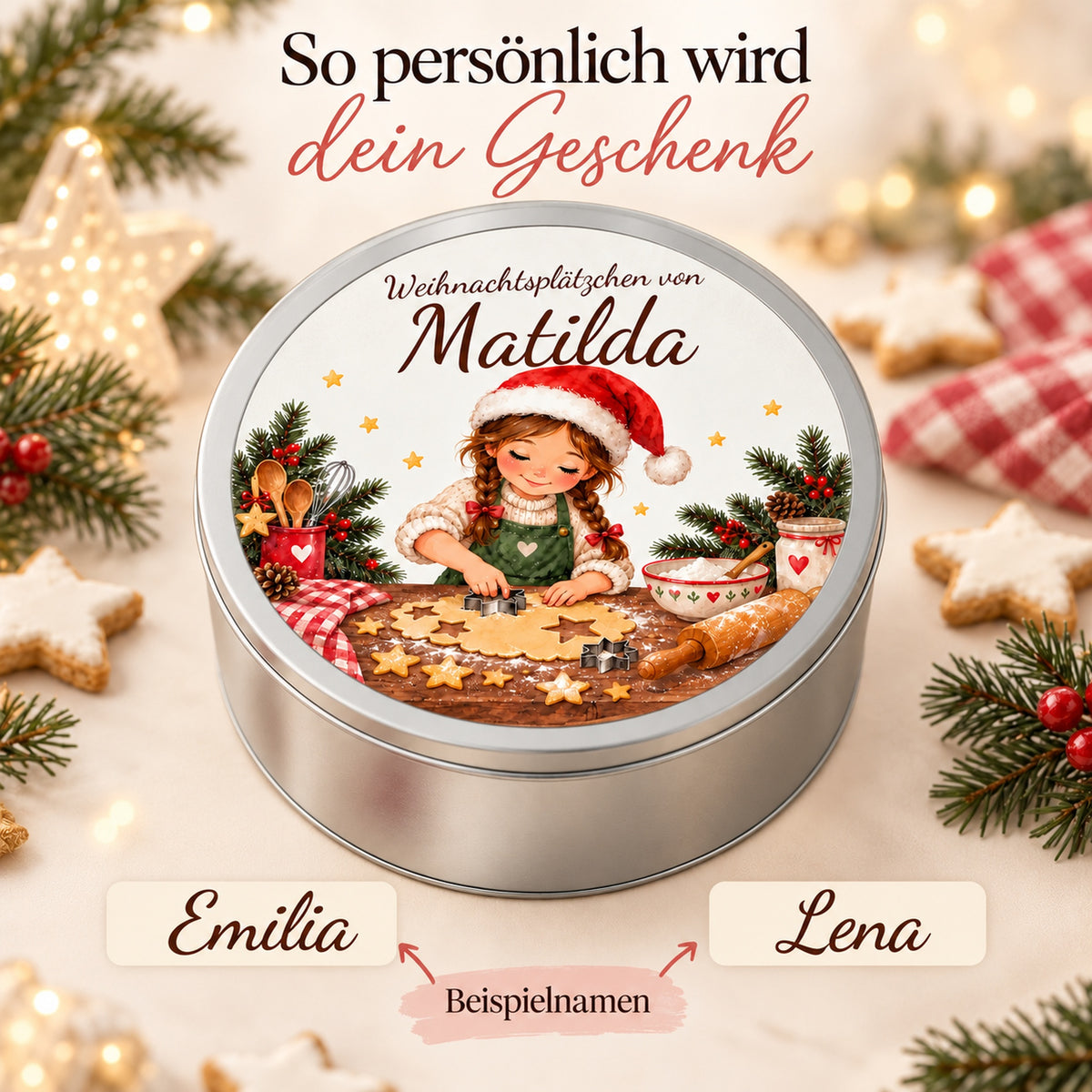 Personalisierte runde Keksdose mit Weihnachtsbäckerin und zwei flachen Feldern für weitere Beispielnamen.