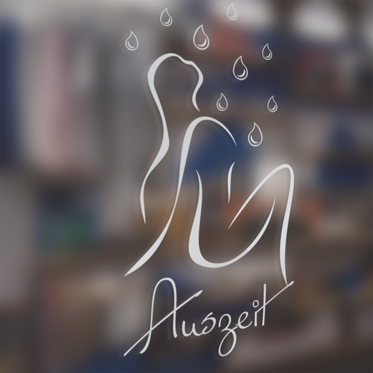 Minimalistische weiße Grafik mit dem Wort "Auszeit" und Tropfen.