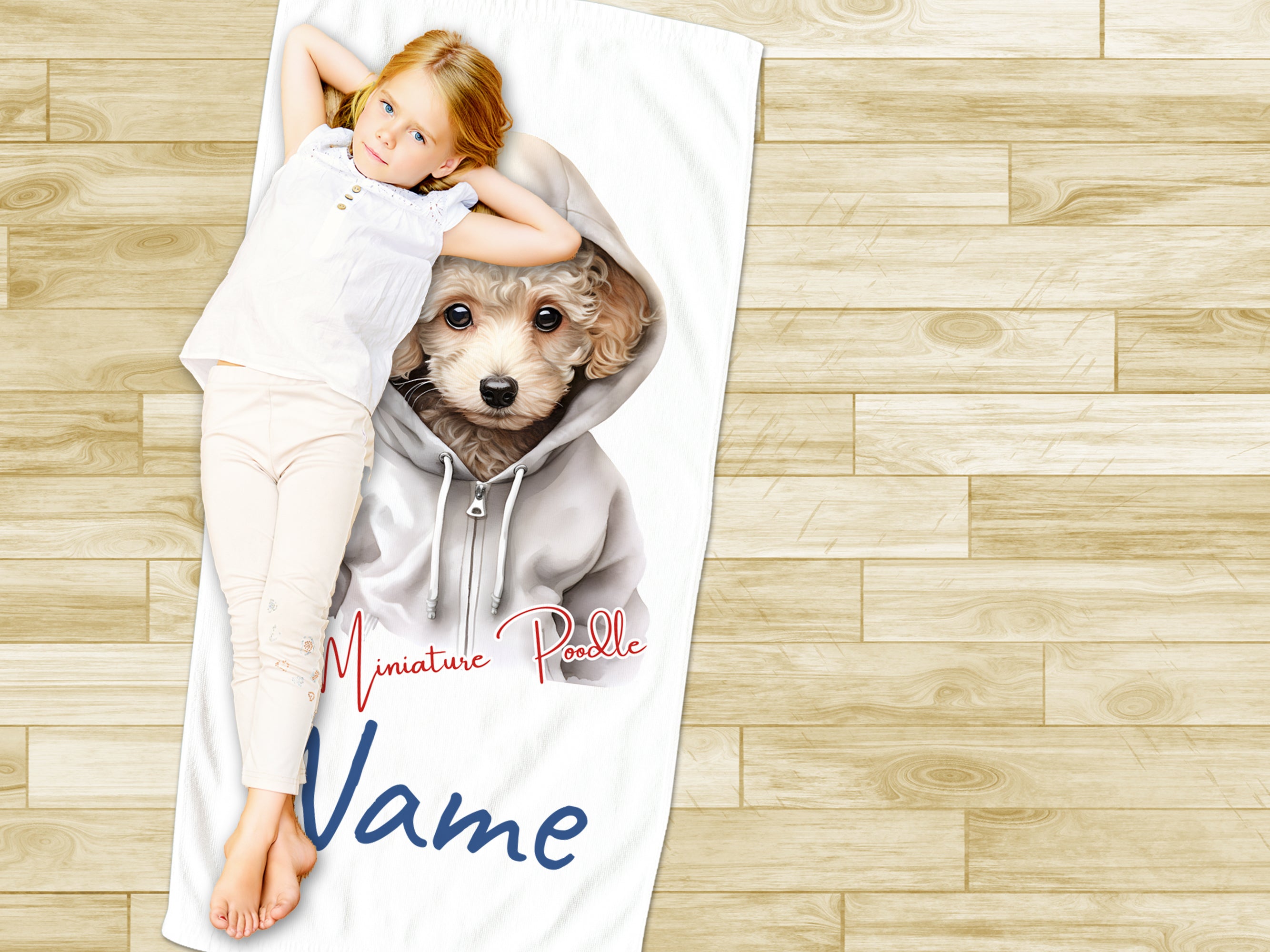 Fleece-Decke mit Miniaturpudel und personalisiertem Namen.
