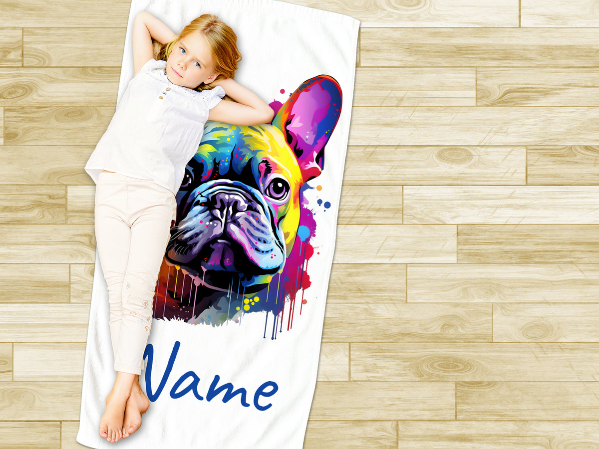 Buntes Handtuch mit französischem Bulldoggen-Motiv und Name.