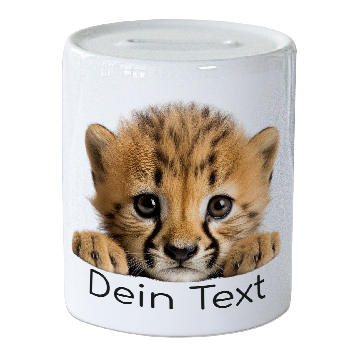 Weißer Becher mit niedlichem Gepardenbaby und personalisierbarem Text.