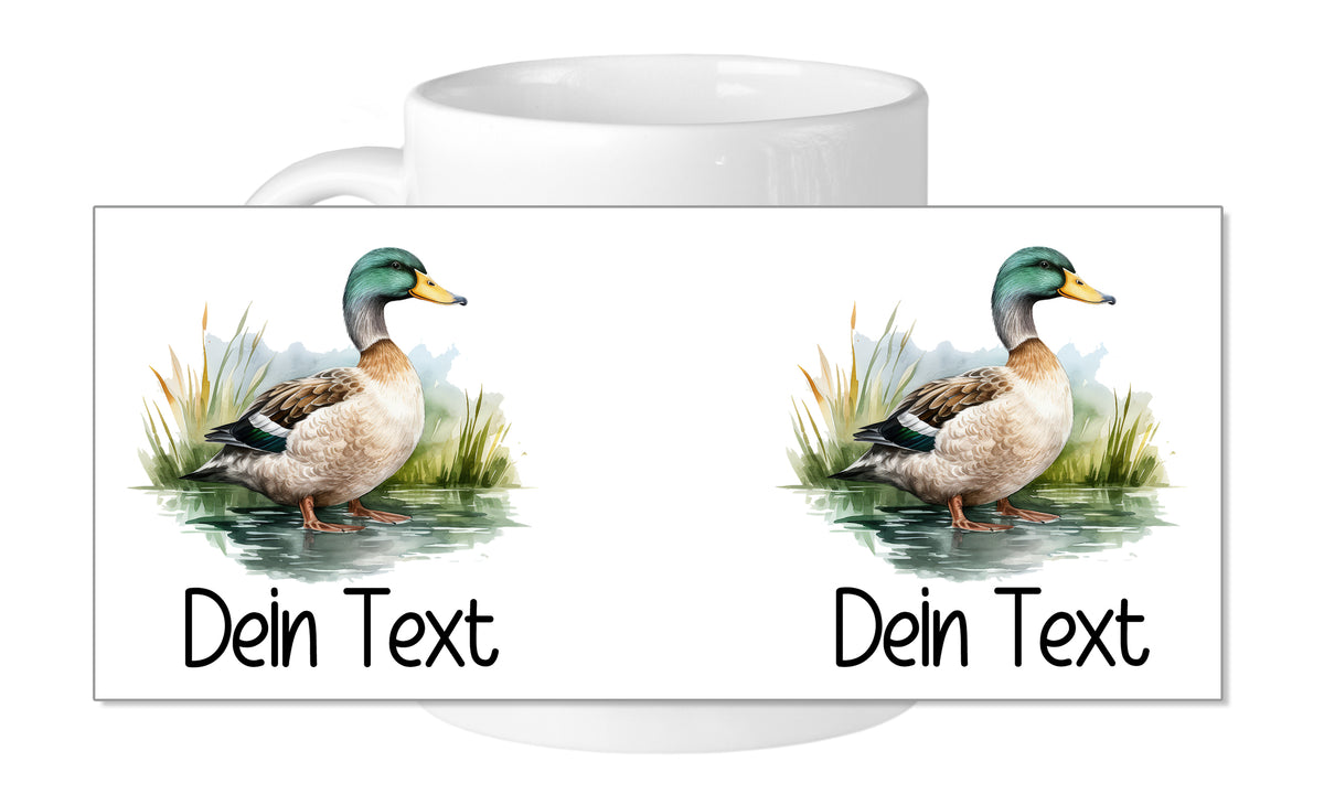Tasse mit Entenmotiv und personalisierbarem Text.