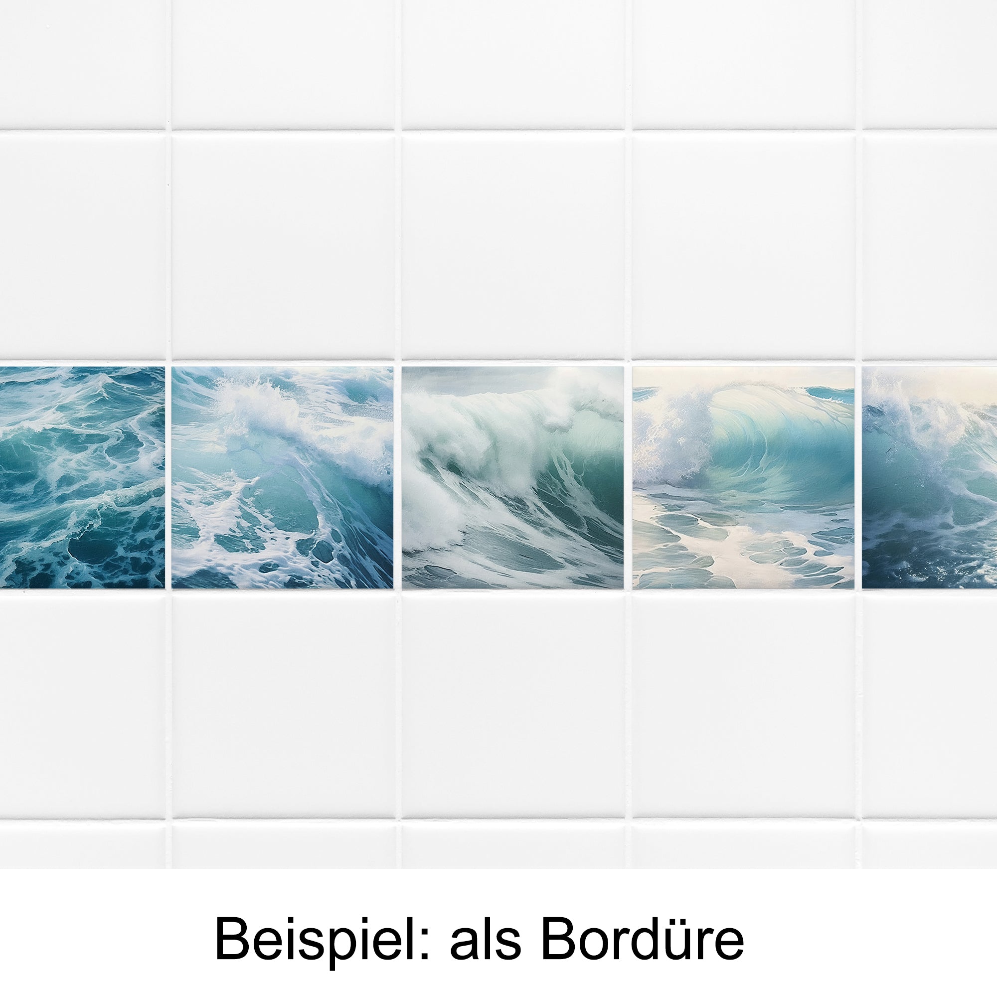 Fliesenbordüre mit Wellenmotiven in Blau- und Türkistönen.