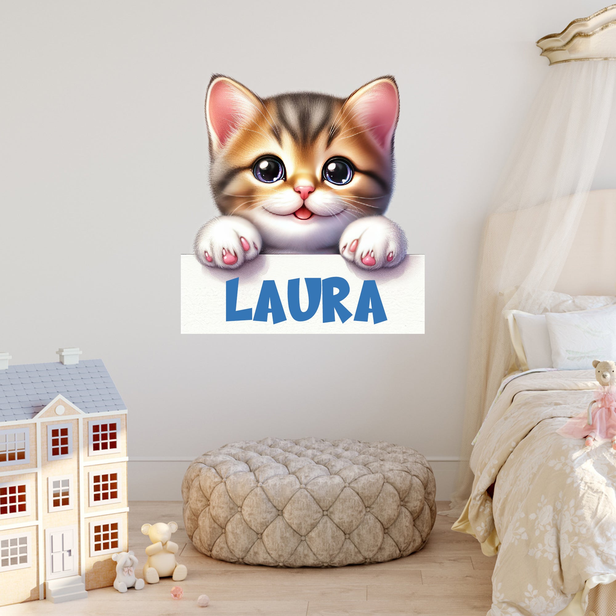 Katze mit großen Augen, Name "LAURA", bunte Wanddekoration.