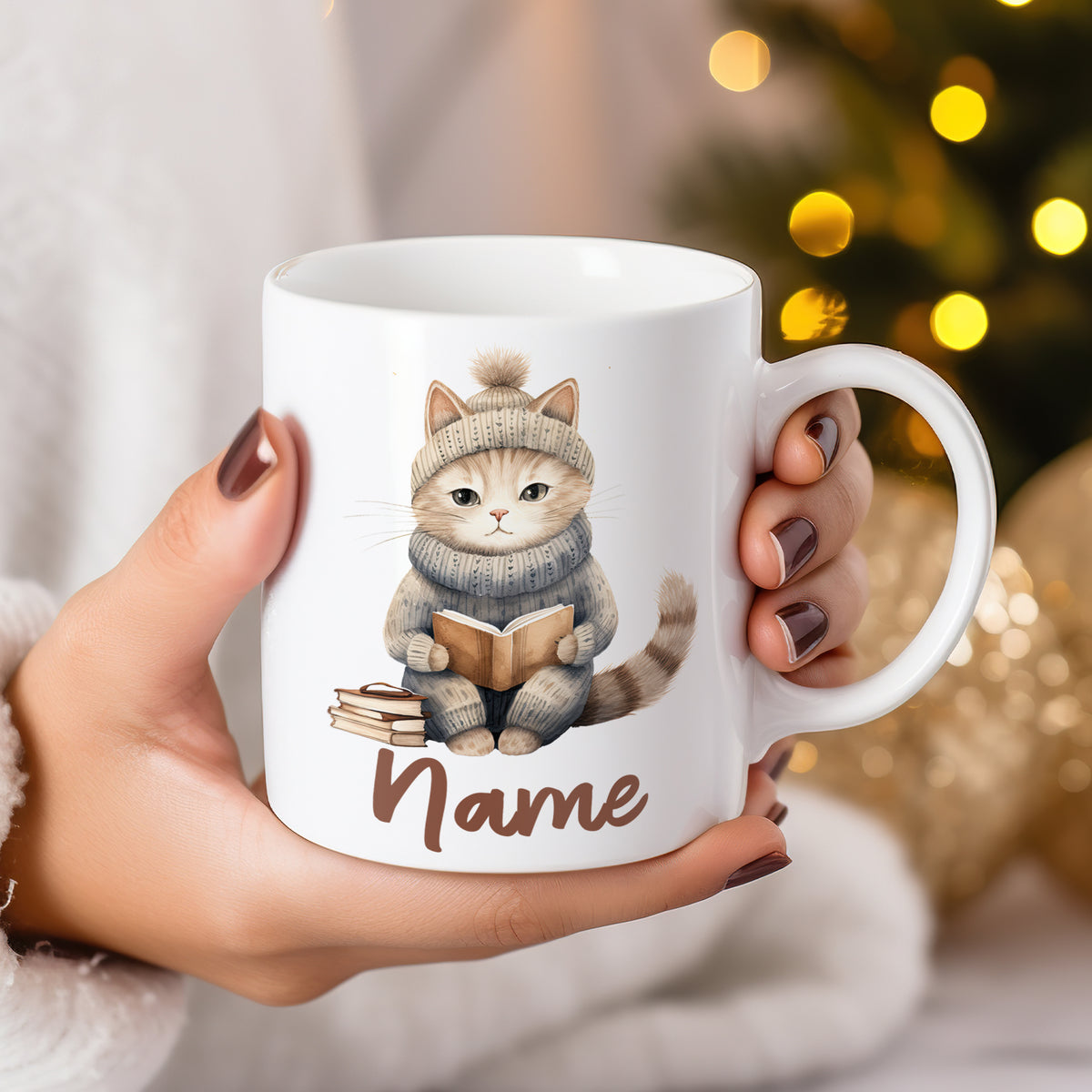 Tasse mit niedlicher Katze, grau, mit Buch und personalisiertem Namen.