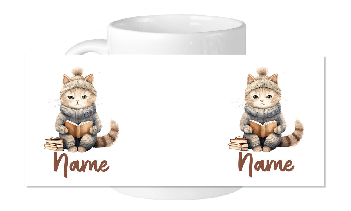 Kaffeetasse mit niedlicher Katze, Buch und personalisierbarem Namen.