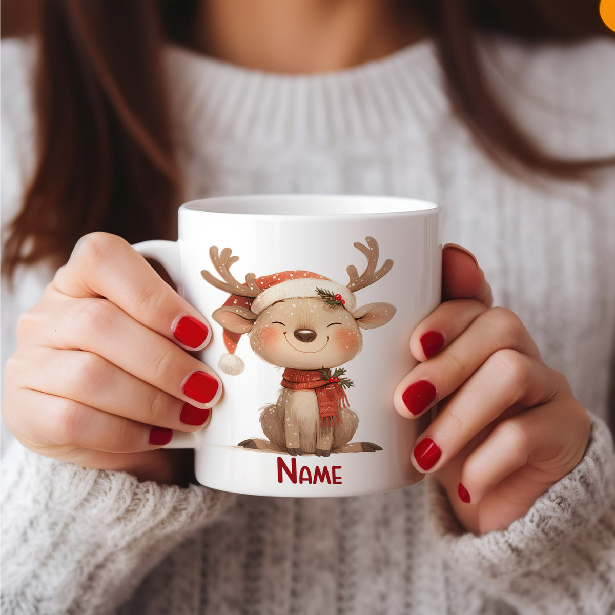 Tasse mit niedlichem Rentier-Design und personalisiertem Namen.