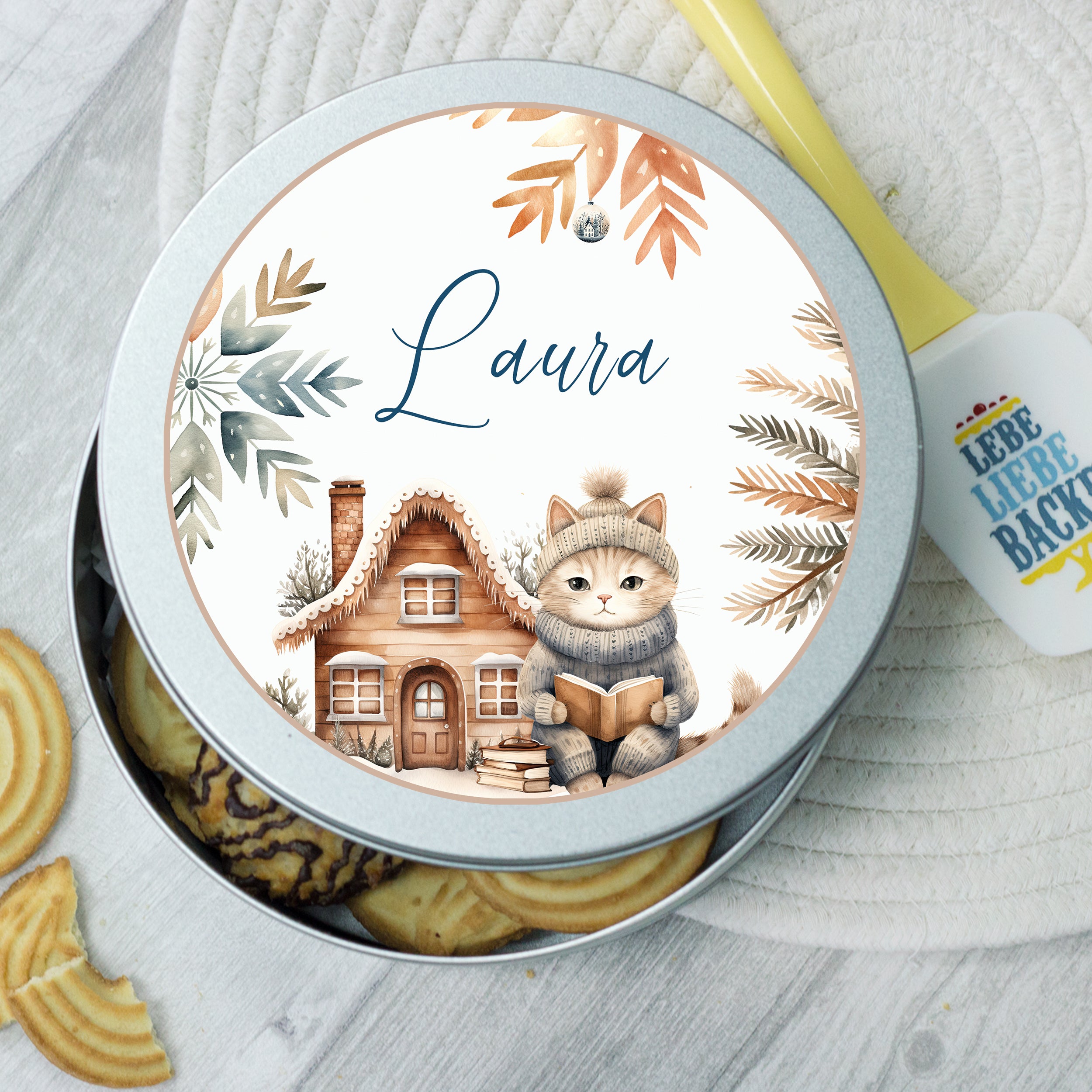 Keksdose mit Katze, Haus, Herbstfarben und personalisiertem Namen.