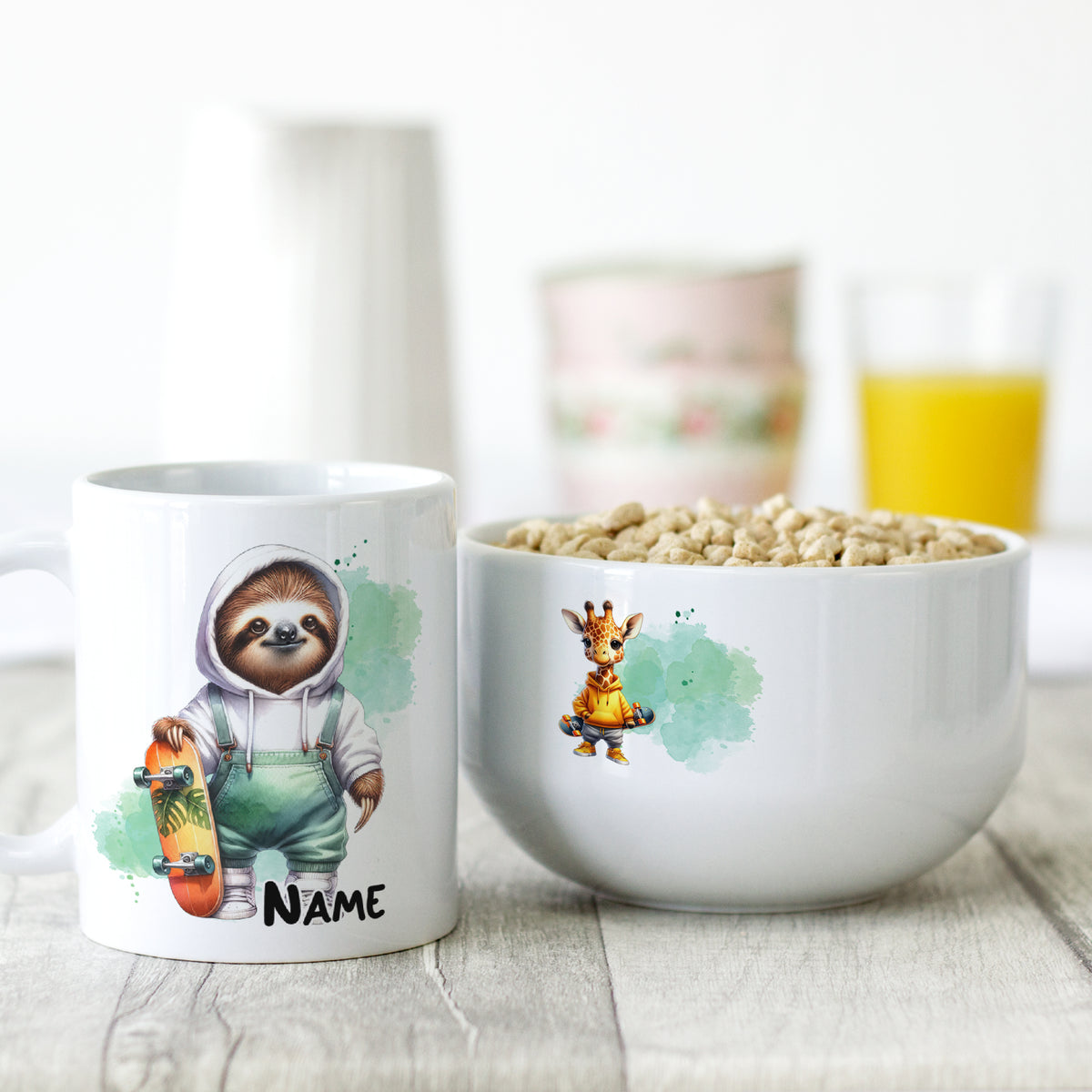 Tasse mit Waschbär-Motiv und personalisierbarem Namen, Schüssel mit Giraffe.