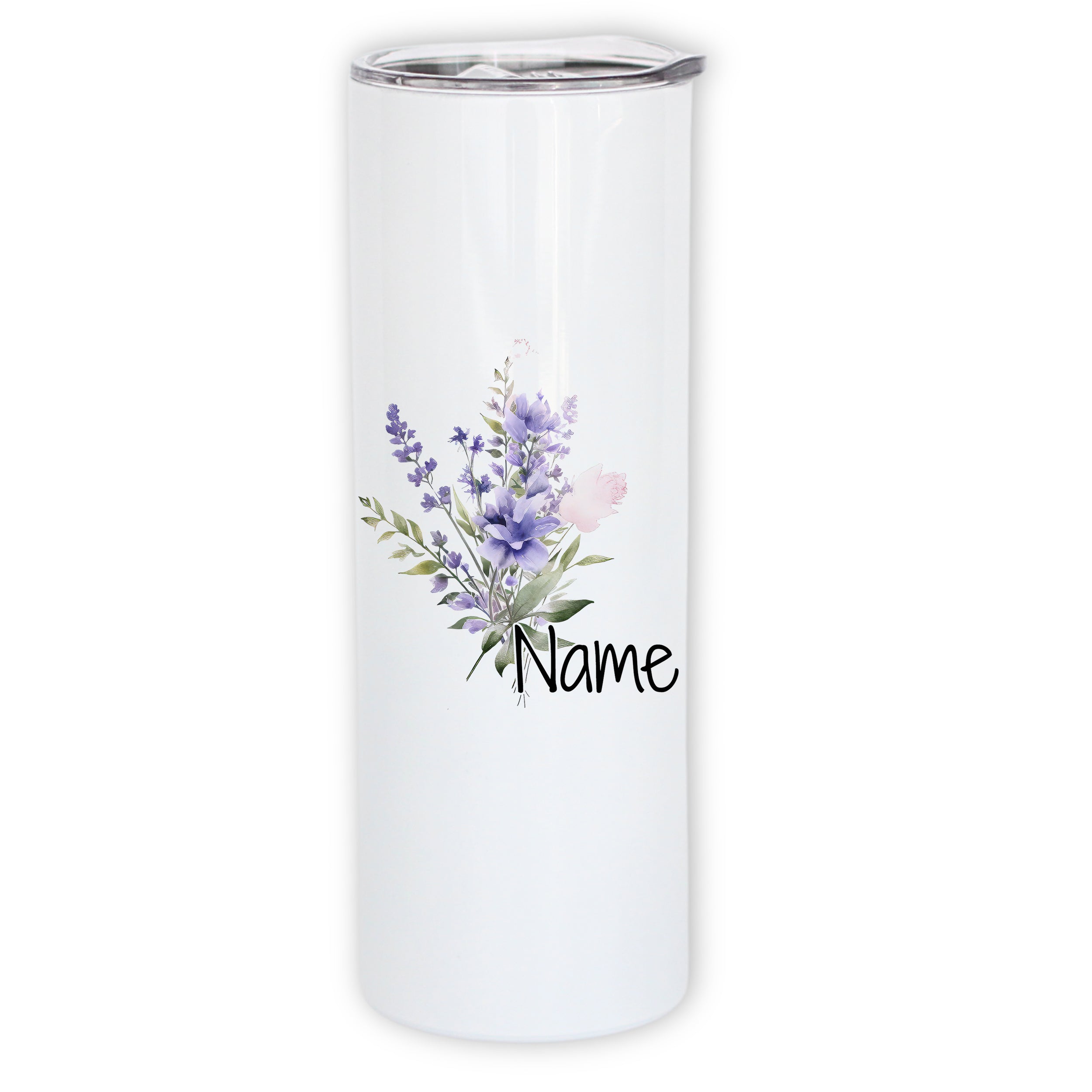 Weißer Becher mit lila Blumen und personalisiertem Namen.