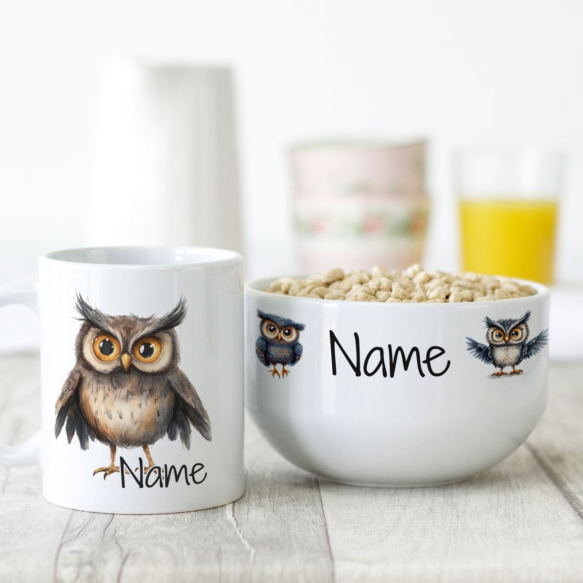 Kaffeetasse und Schüssel mit Eulenmotiven, personalisiert.