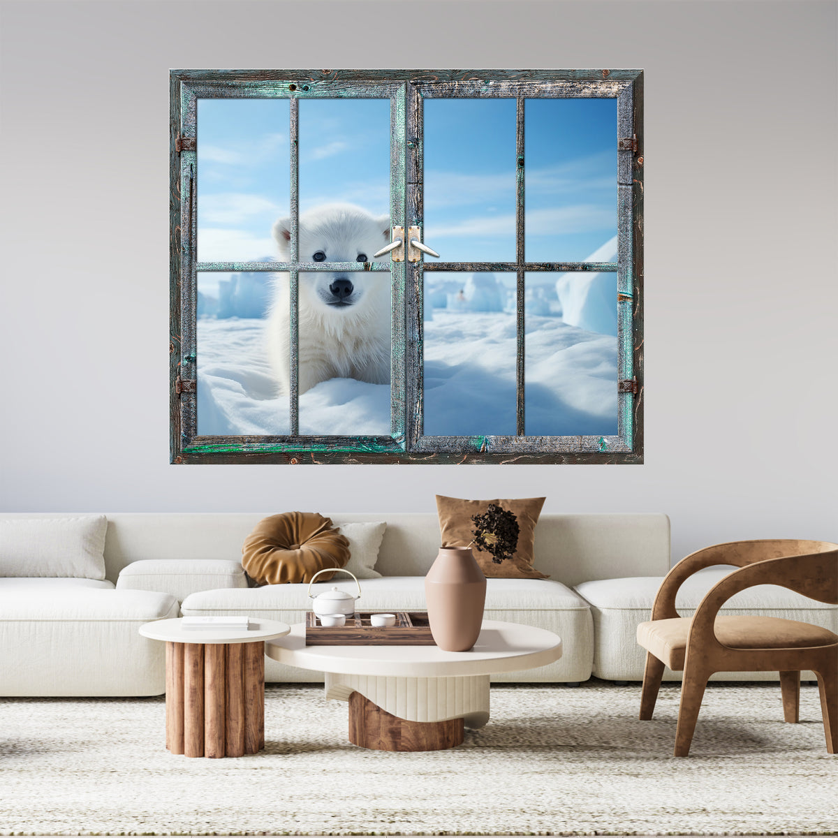 Eisbär schaut durch ein rustikales Fenster auf Schnee.