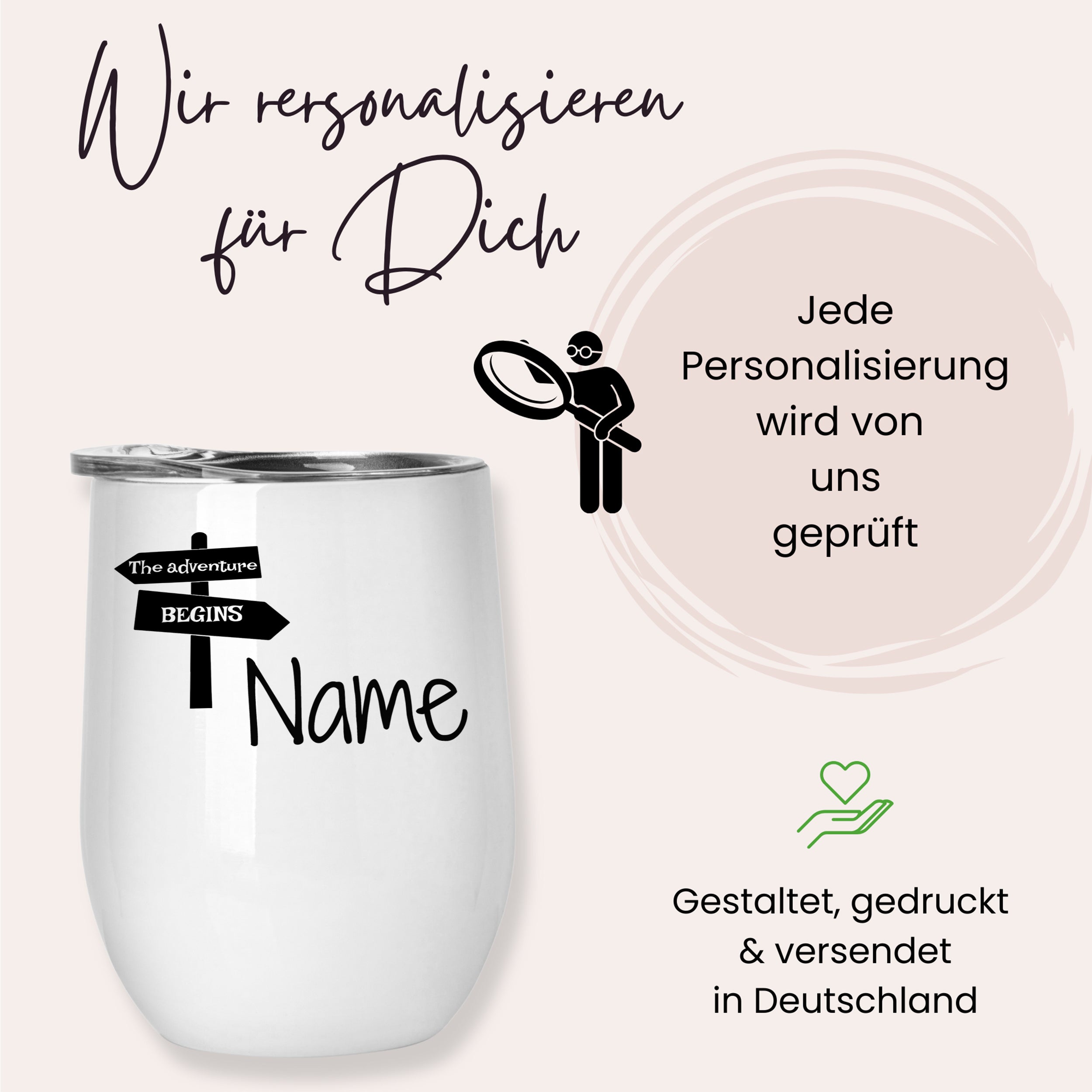 Personalisierbarer weißer Becher mit schwarzer Schrift.