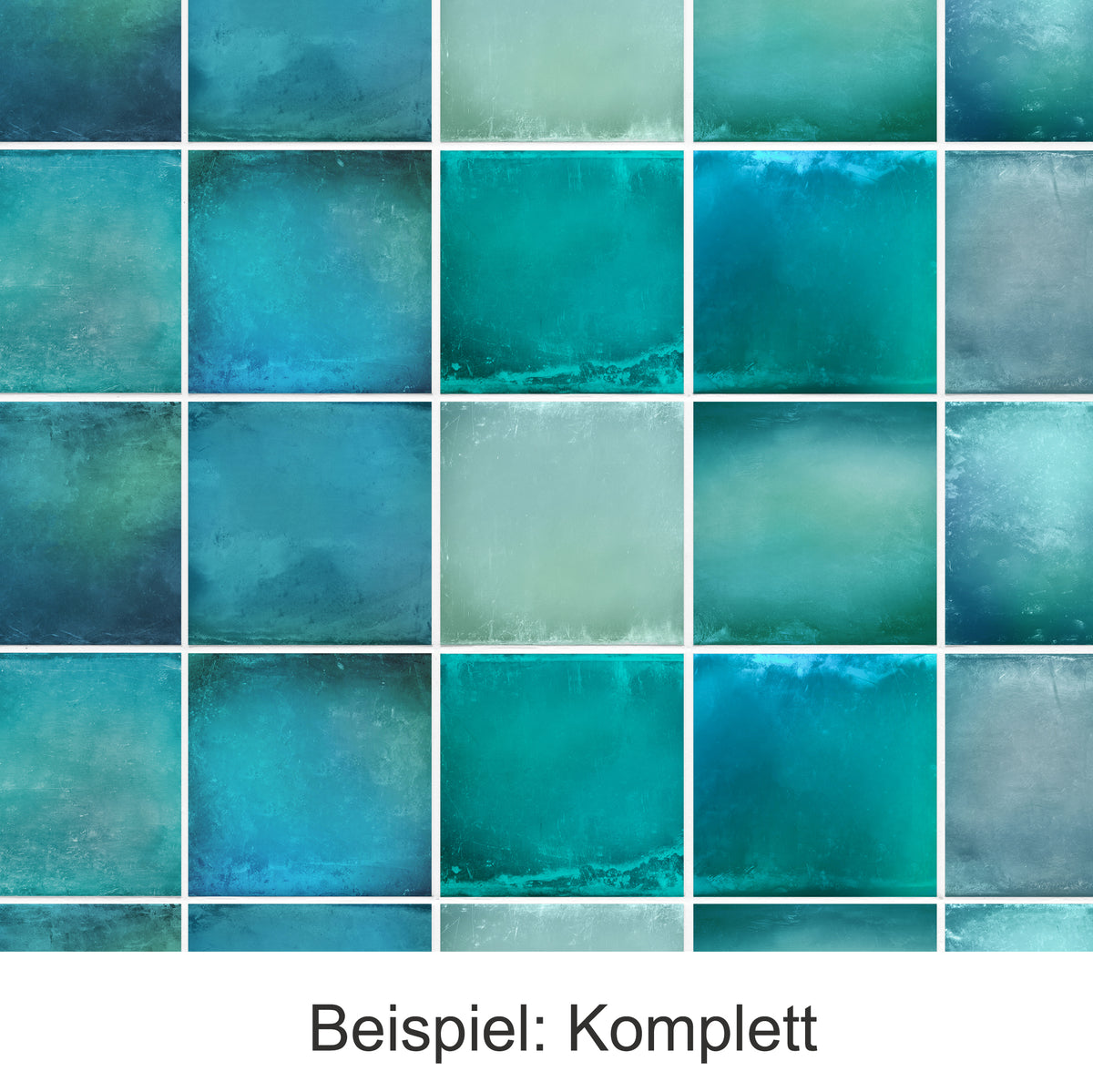 Mosaik aus verschiedenen Blau- und Grüntönen, strukturierte Oberfläche.