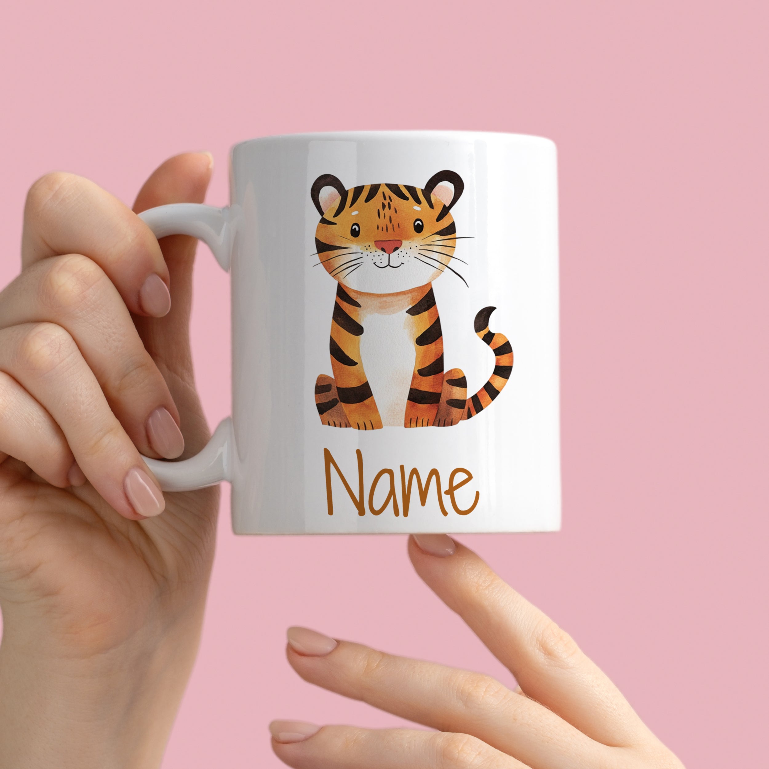 Tasse mit Tiger-Motiv und personalisierbarem Namen.
