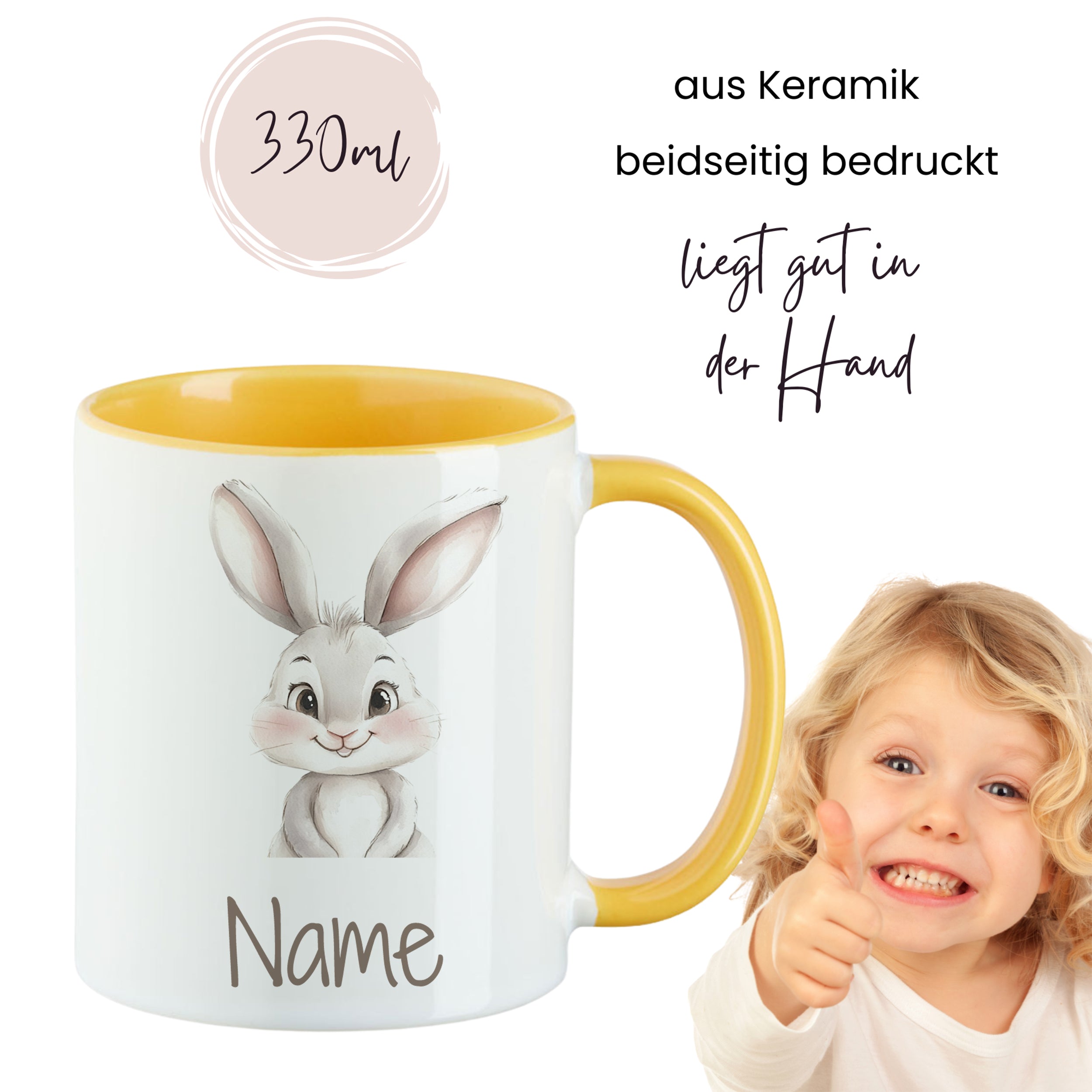 Keramiktasse mit gelbem Henkel, Hase und personalisierbarem Namen.