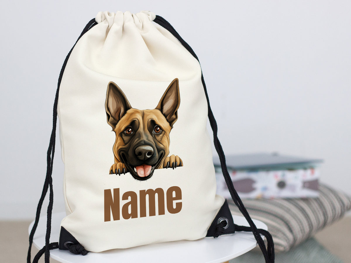 Beige Rucksack mit Hundemotiv und personalisierbarem Namen.