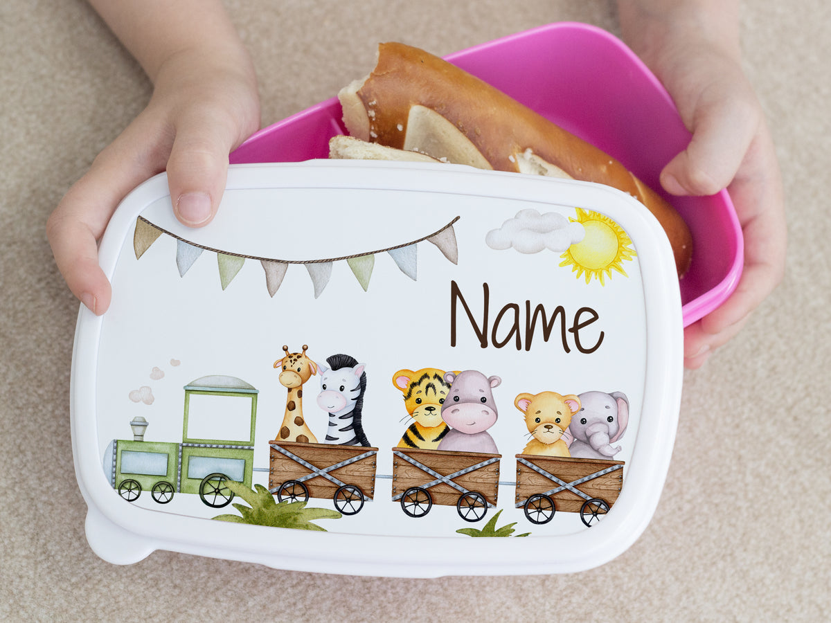 Bunte Brotdose mit Tiermotiven und personalisierbarem Namen.