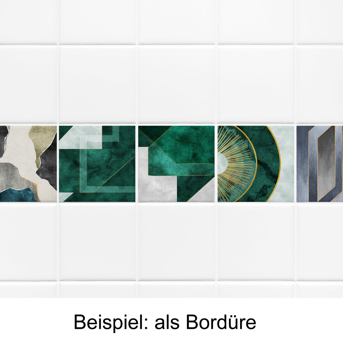 Bunte Fliesenbordüre mit geometrischen Mustern in Grün und Grau.