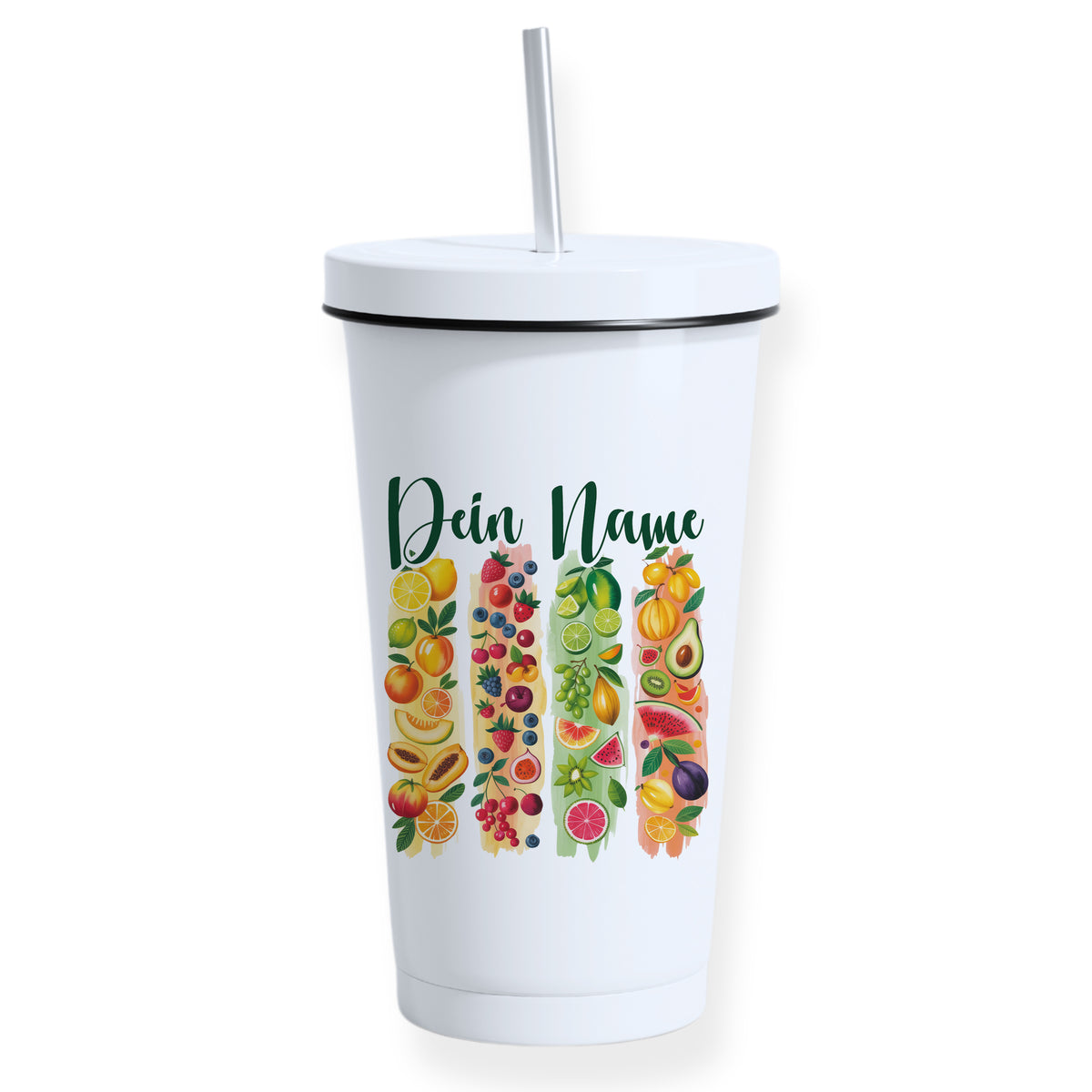 Weißer Becher mit bunten Obstmotiven und personalisiertem Namen.