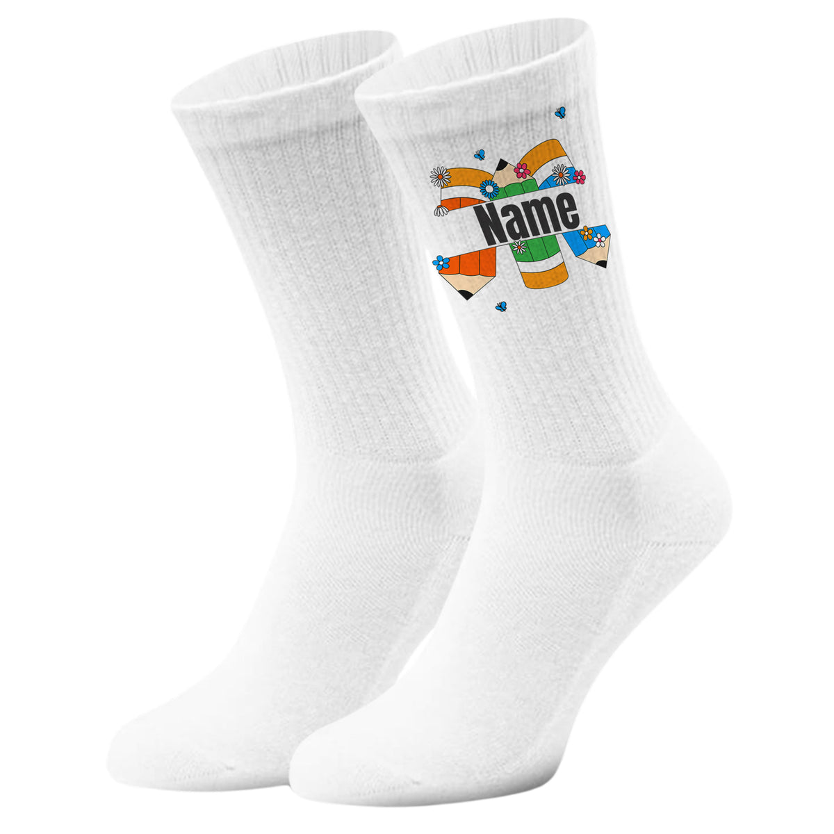 Weiße Socken mit buntem, personalisiertem Druck.