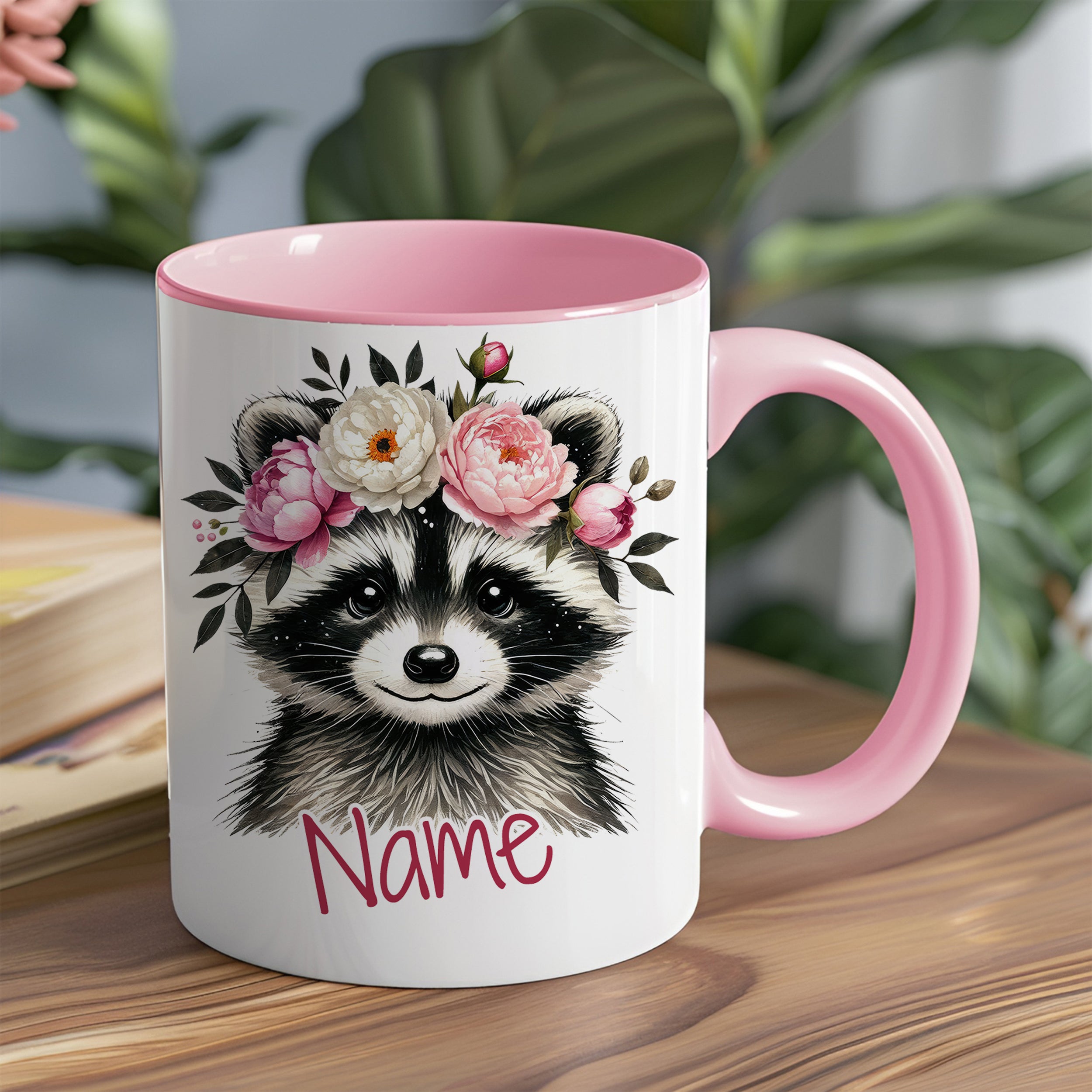 Tasse mit Waschbär und Blumen