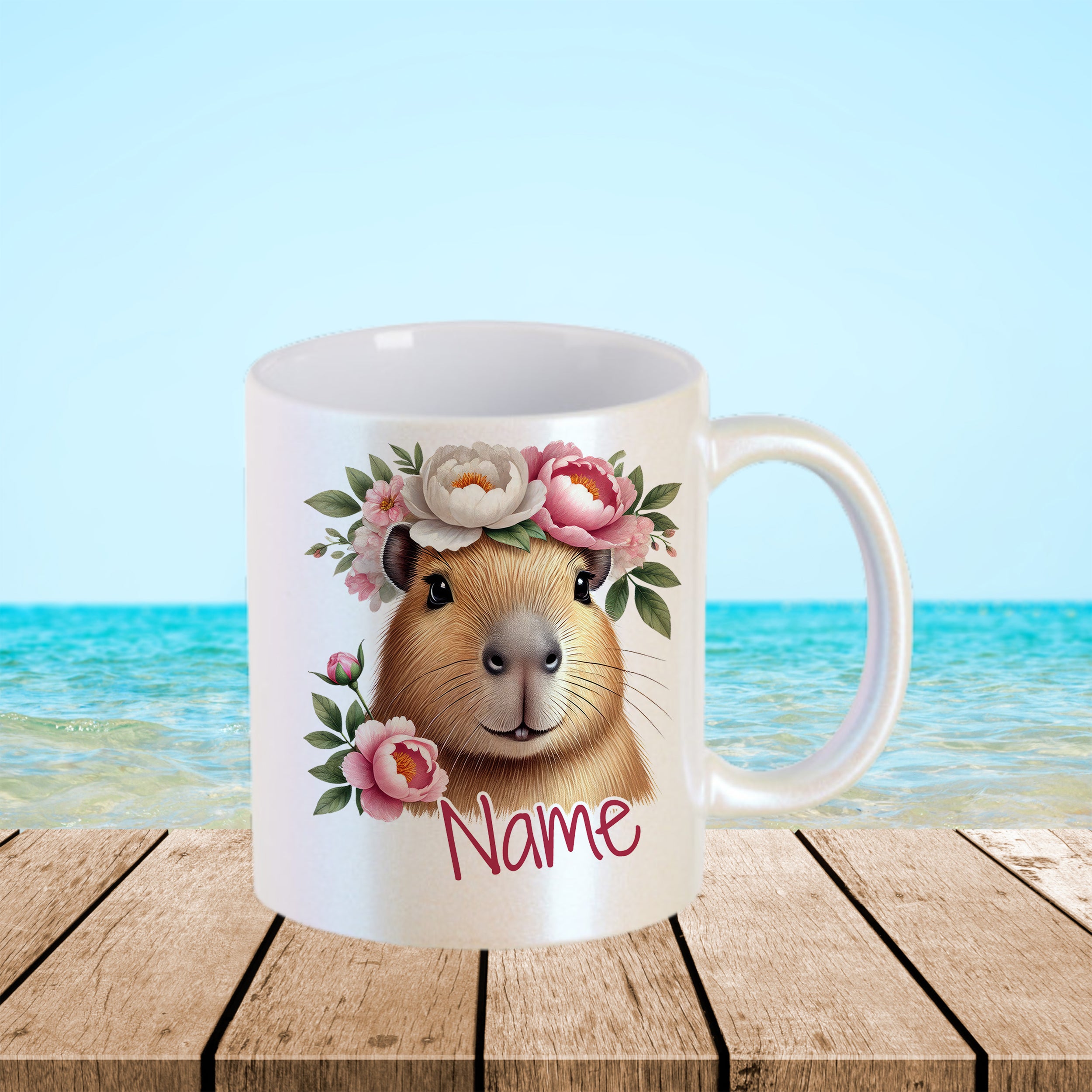Tasse mit Kapibara-Design und Blumen, personalisierbar.