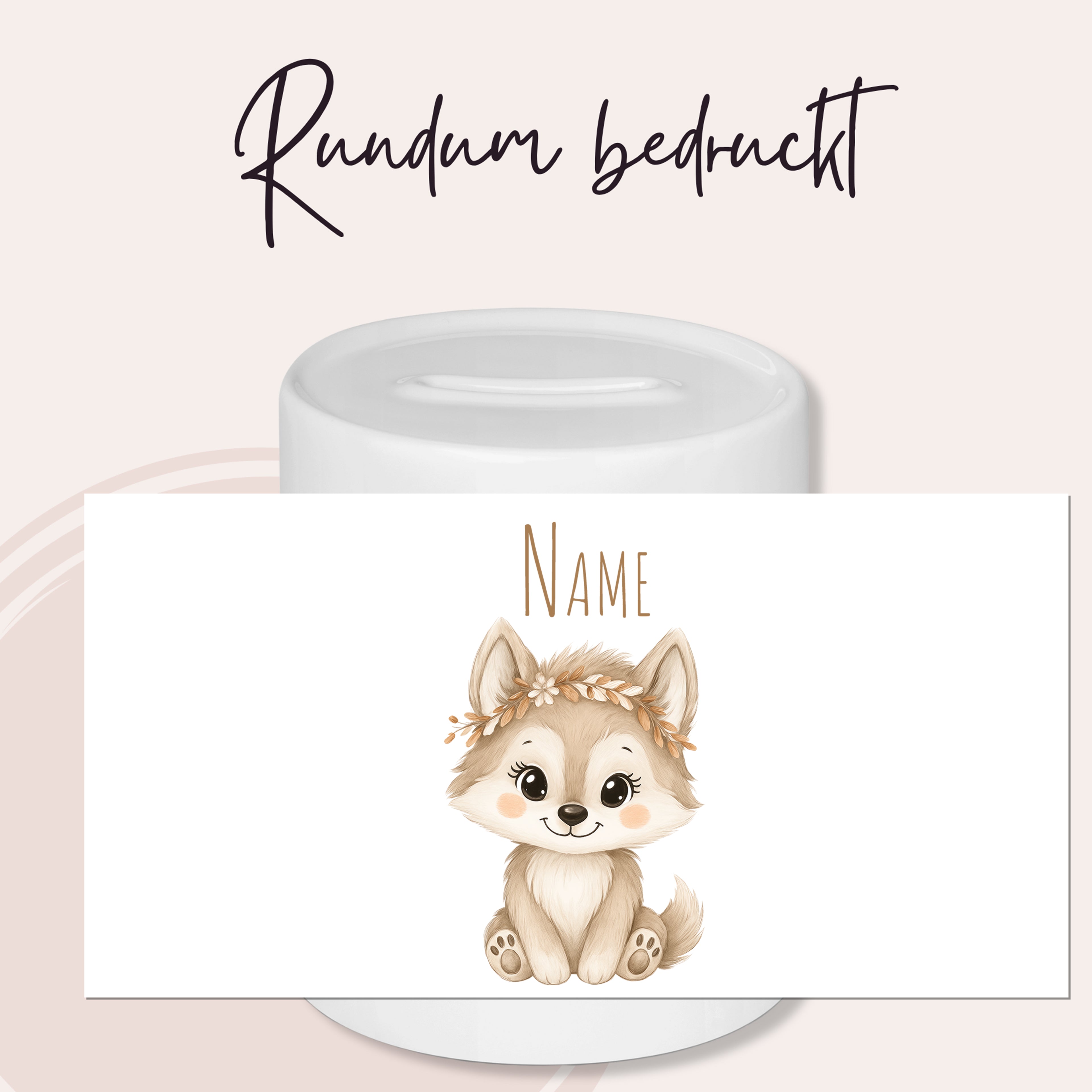 Runde Tasse mit niedlichem Wolfsmotiv und personalisiertem Namen.
