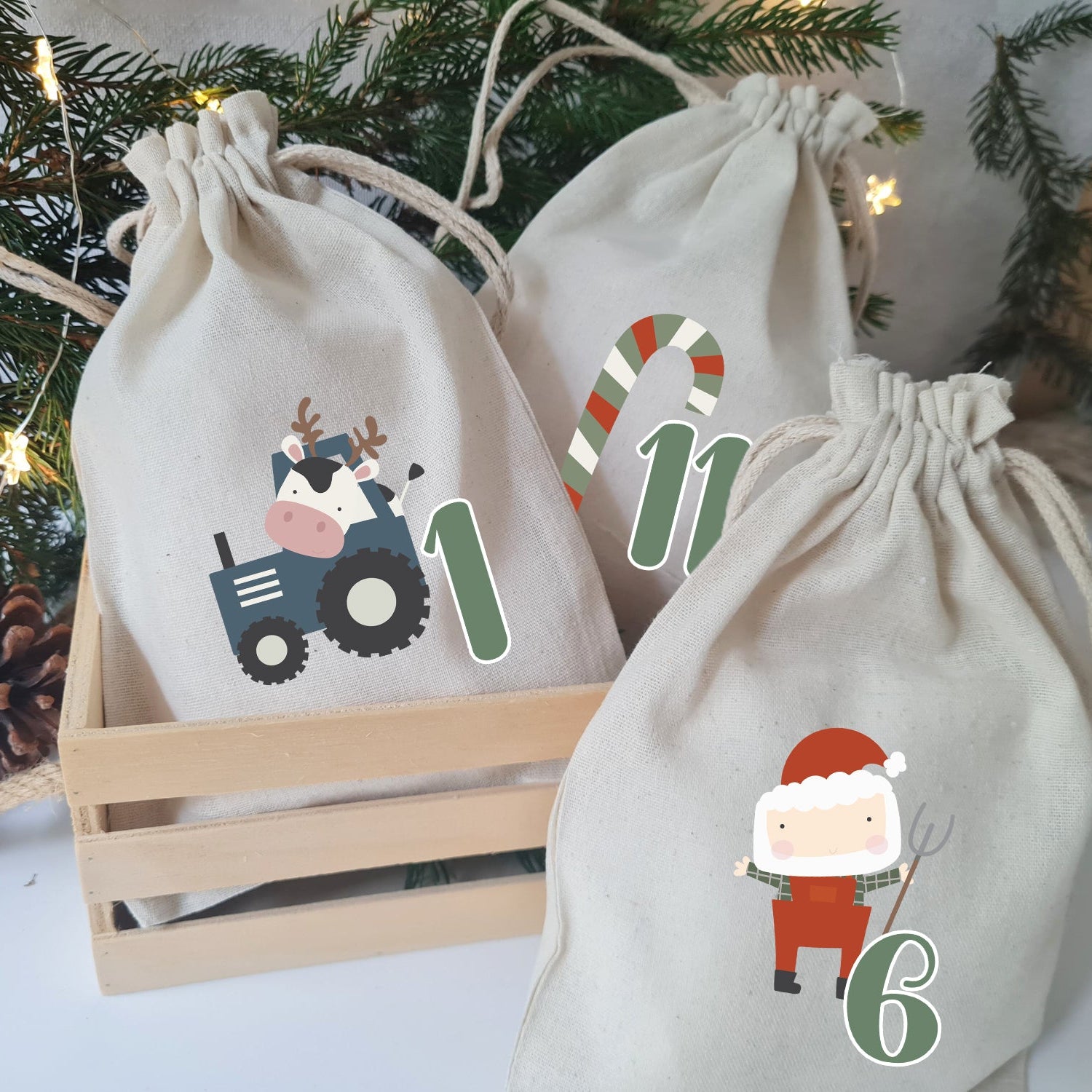 Adventskalender zum Befüllen mit liebevoll gestalteten Stoffbeuteln