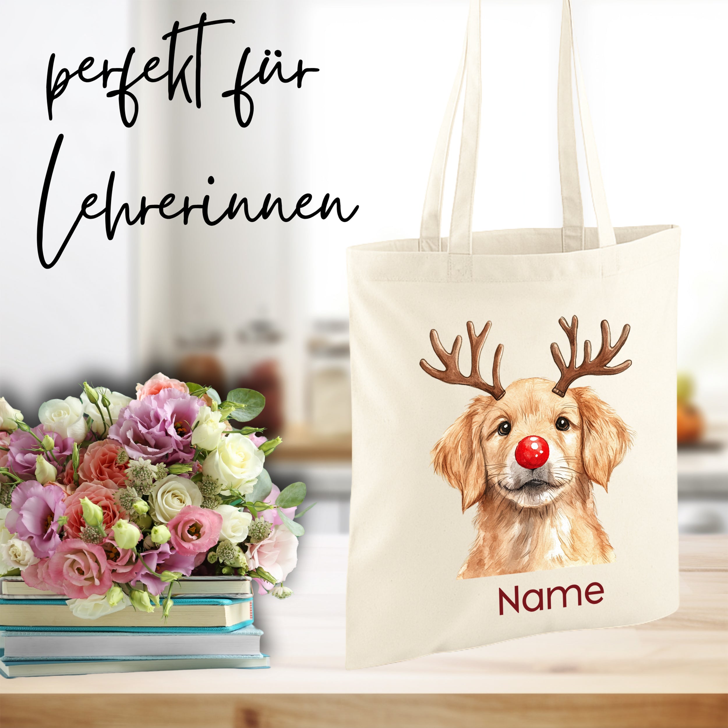 Beige Tragetasche mit Hund und Weihnachtsmotiven.