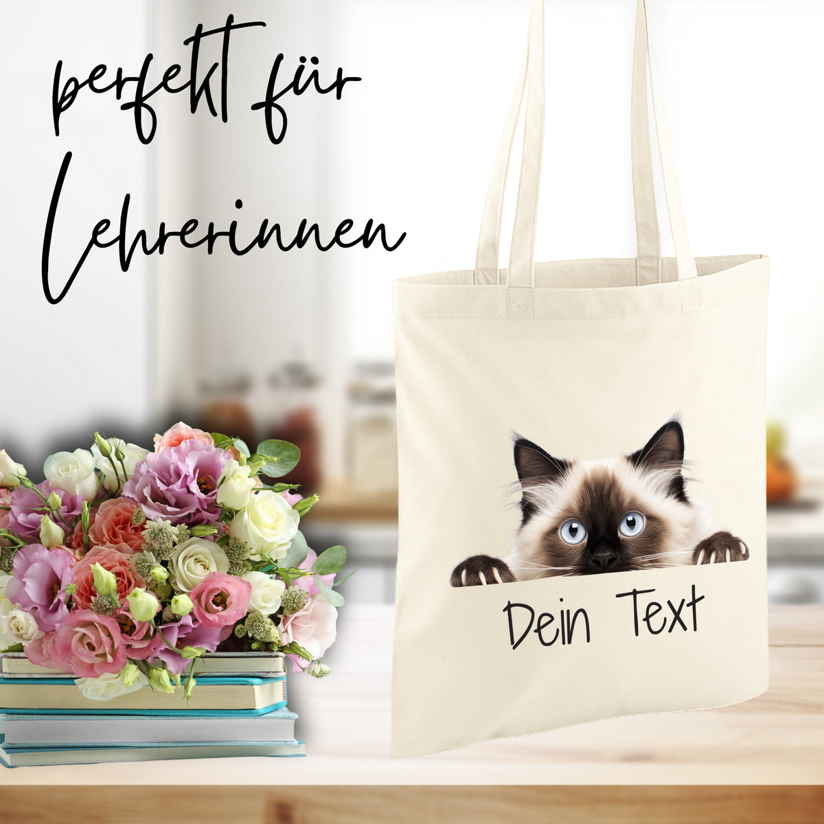 Beige Stofftasche mit niedlichem Kätzchen und personalisierbarem Text.