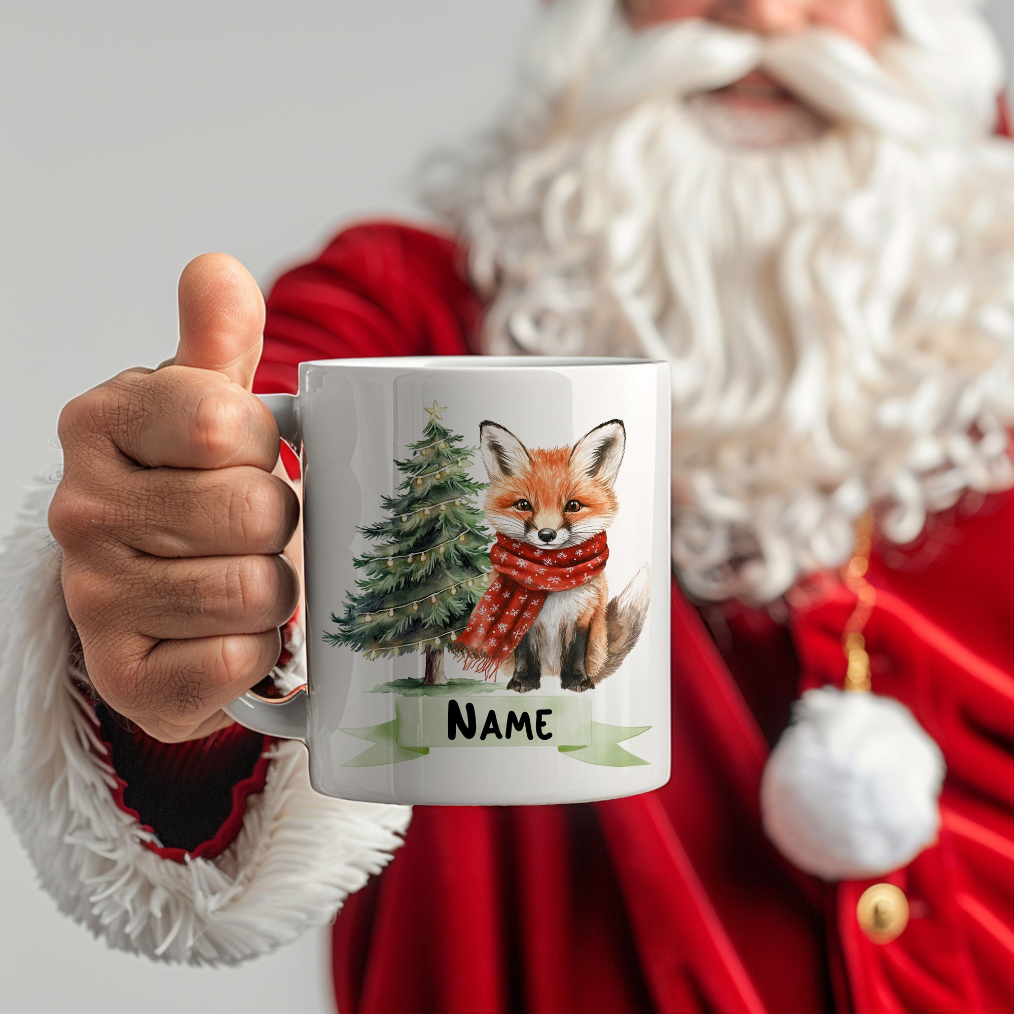 Tasse mit Fuchs, Weihnachtsbaum und personalisierbarem Namen.