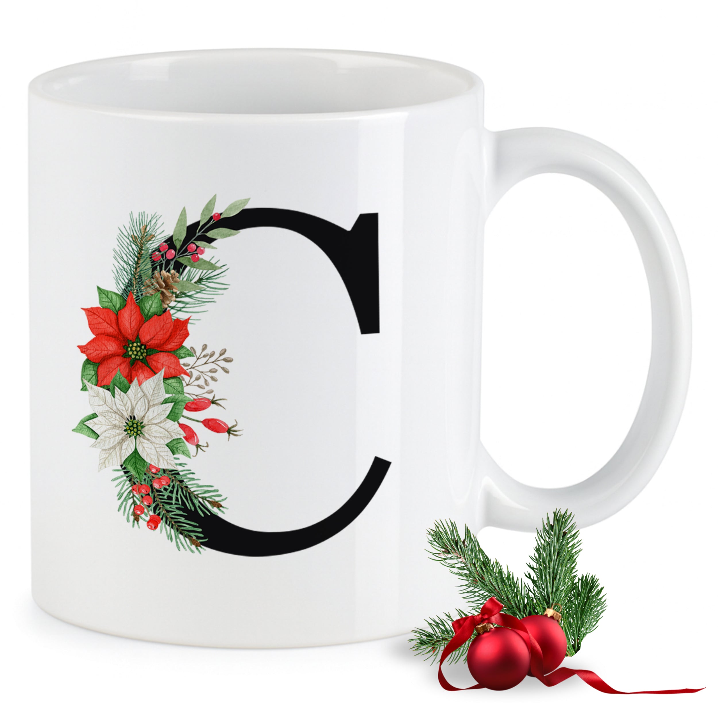 Weißer Becher mit floralem Weihnachtsdesign und Buchstaben C.