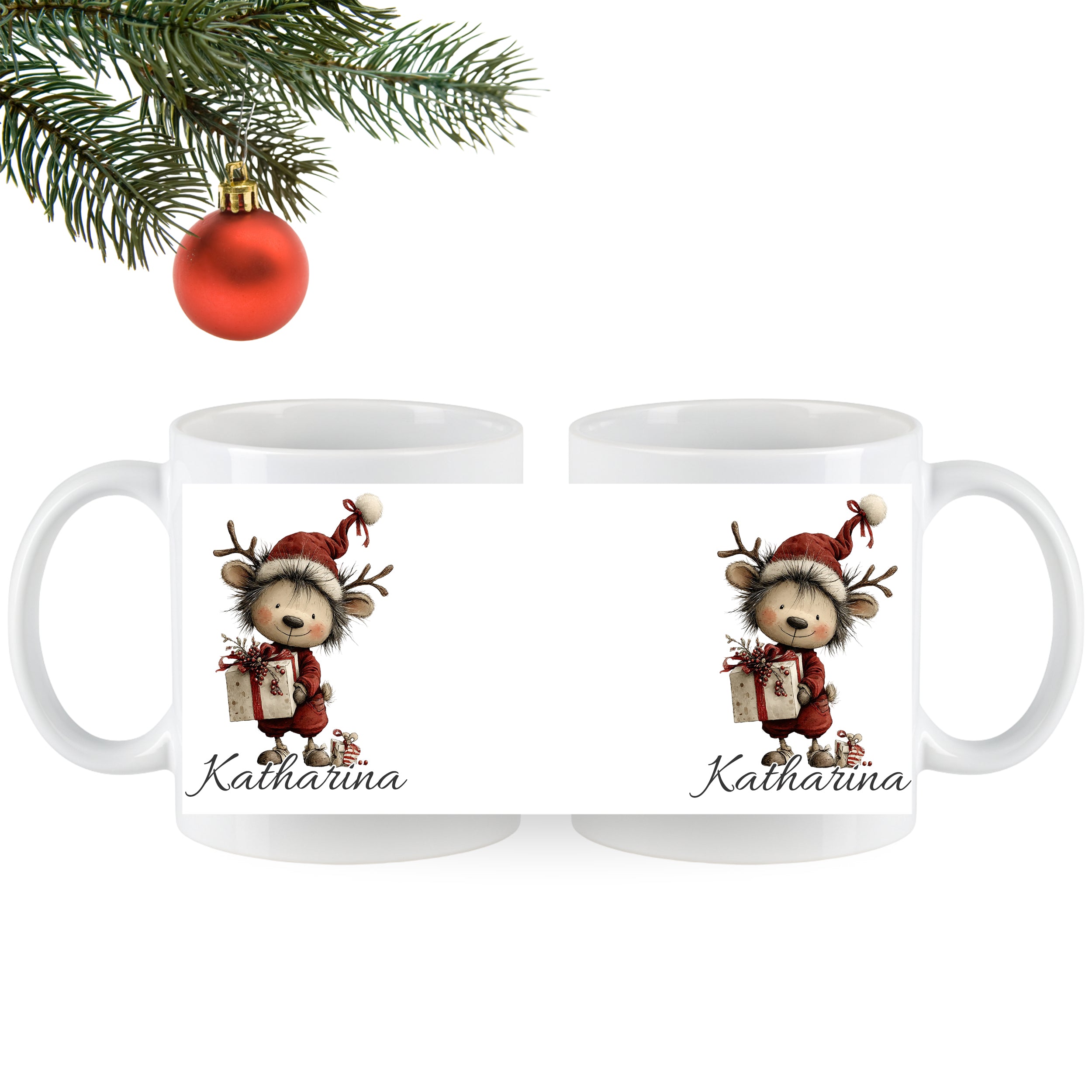 Weißer Becher mit Rentier-Motiv und personalisiertem Namen.