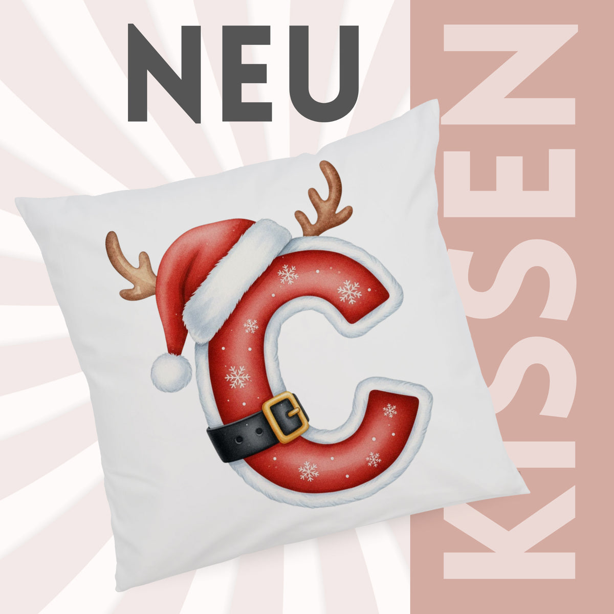 Kissen mit rotem Weihnachtsbuchstaben C und Dekoration.