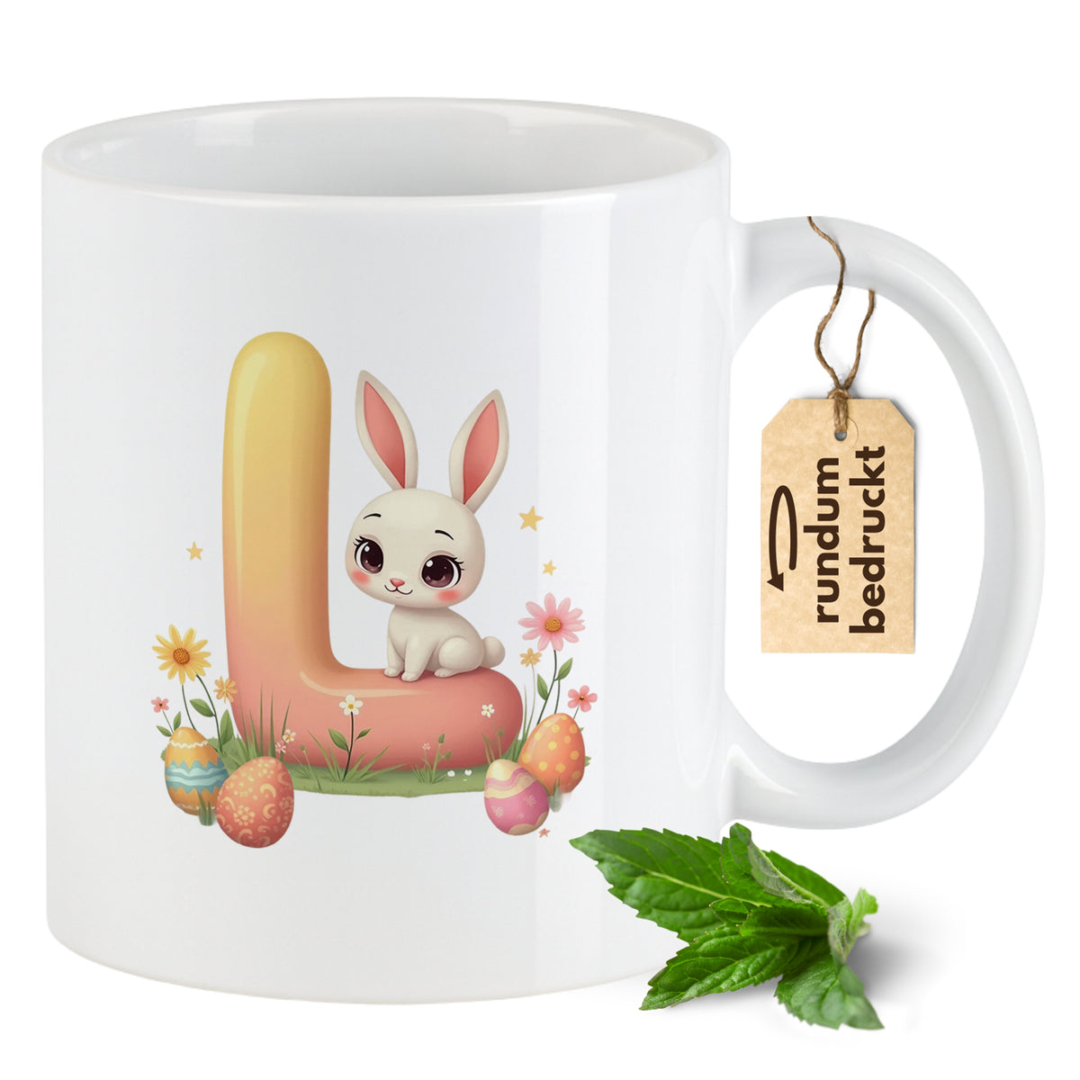 Weißer Becher mit süßem Hasen und bunten Ostereiern.