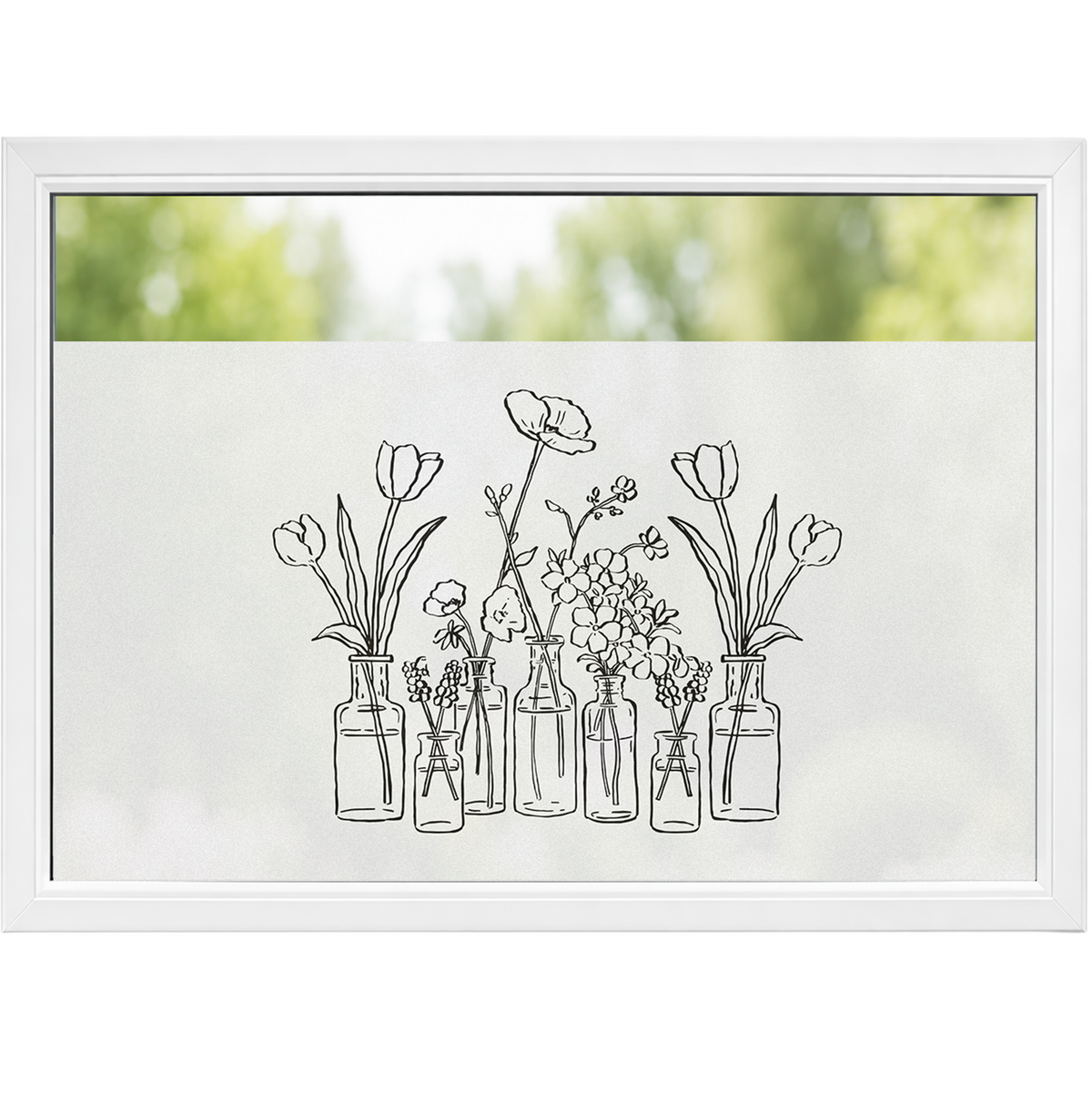 Schwarz-weiße Zeichnung von Blumen in Glasflaschen.