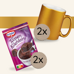 Schokoladen-Tassenkuchen-Mix mit goldener Tasse, 2x.