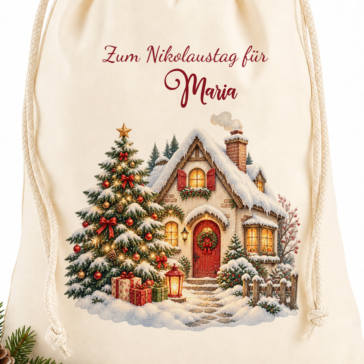 Detail von Baumwollstoff und bedrucktem Motiv Winterhäuschen mit Wunschname