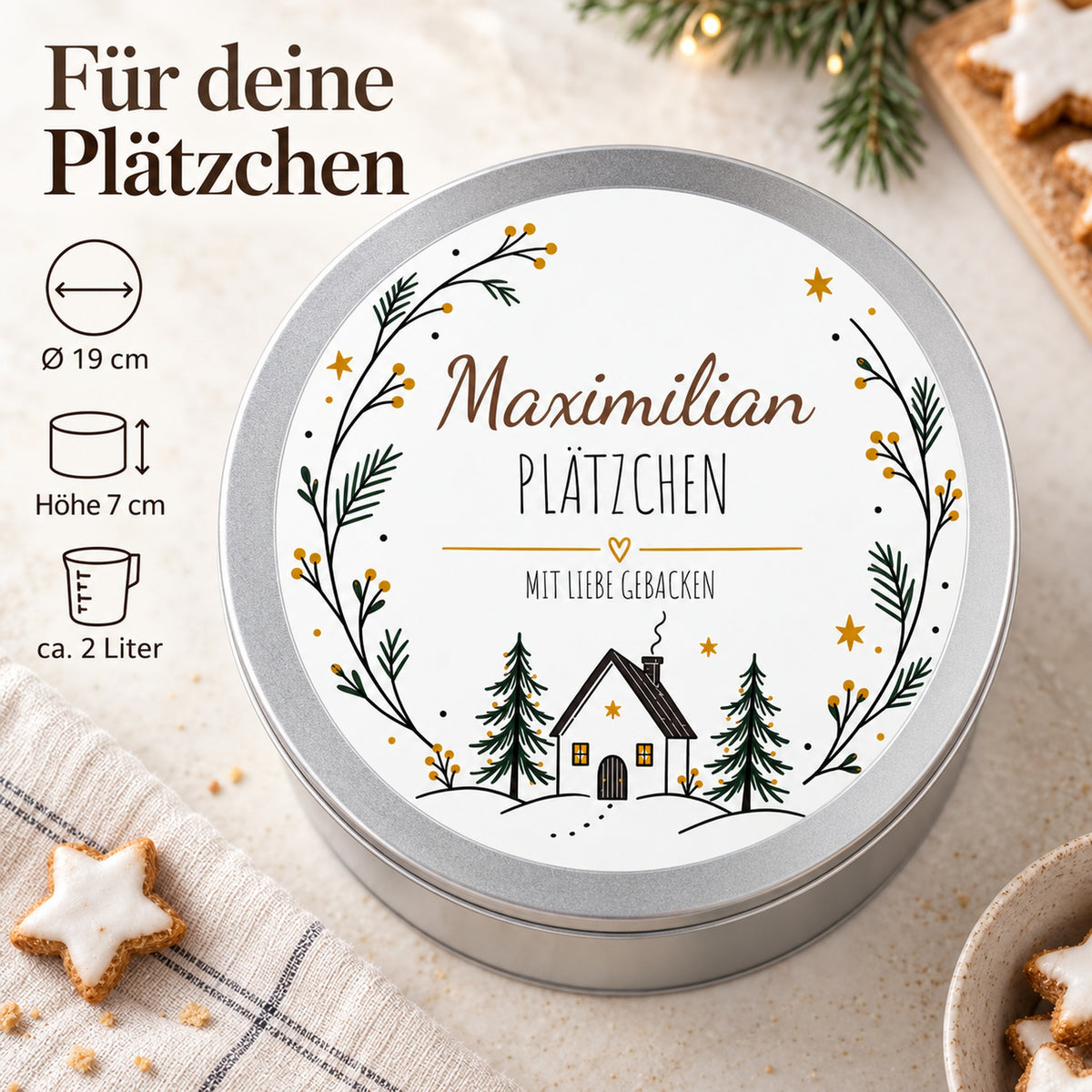 Keksdose Nordisches Haus mit Maßangaben: 19 cm Durchmesser, 7 cm Höhe und ungefähr 2 Liter Fassungsvermögen.