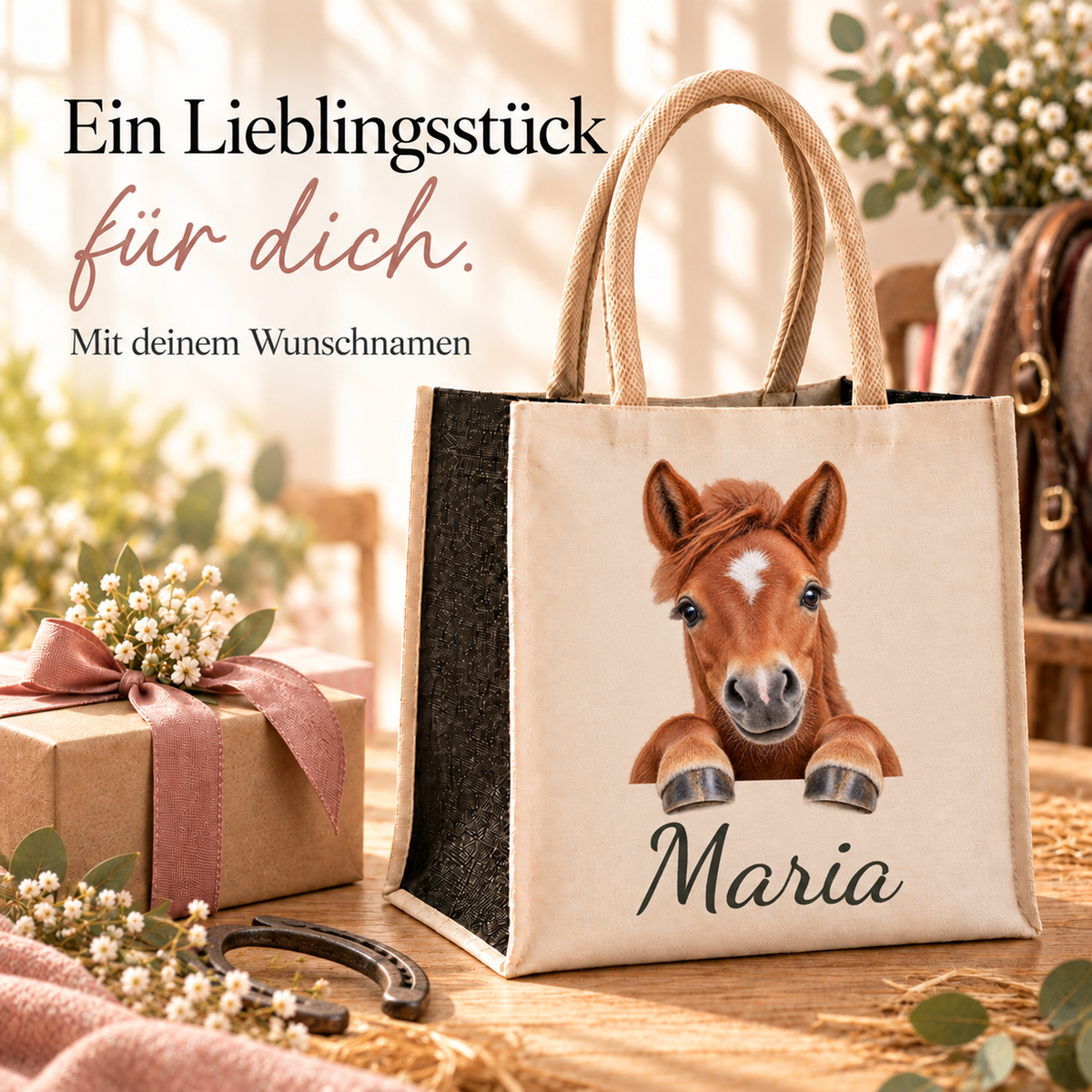 Personalisierte Einkaufstasche mit Pferd-Motiv in einer Geschenkszene